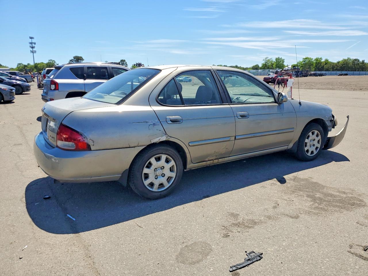 2002 Niss Sentra Beige vin: 3N1CB51D02L686457