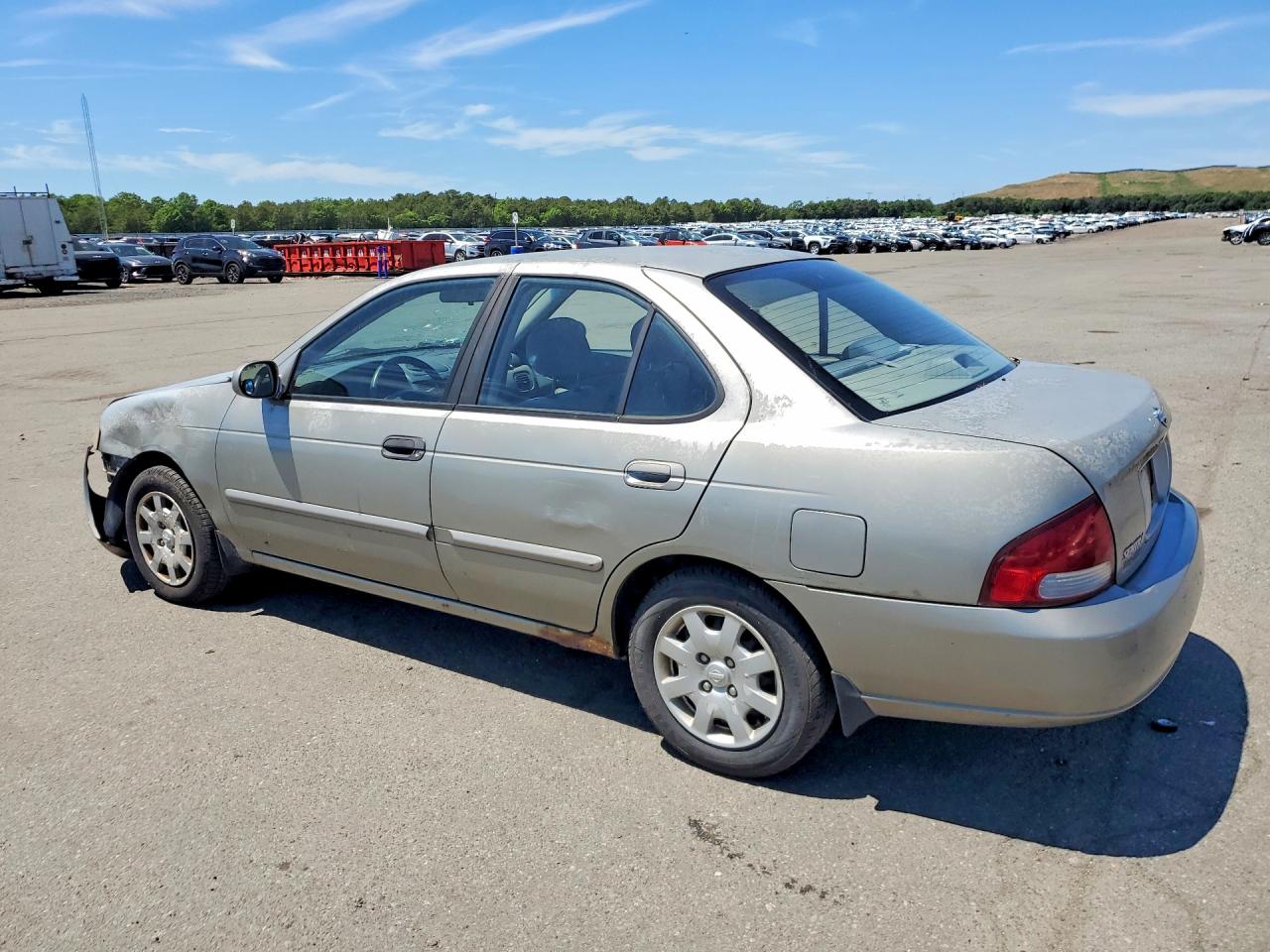 2002 Niss Sentra Beige vin: 3N1CB51D02L686457