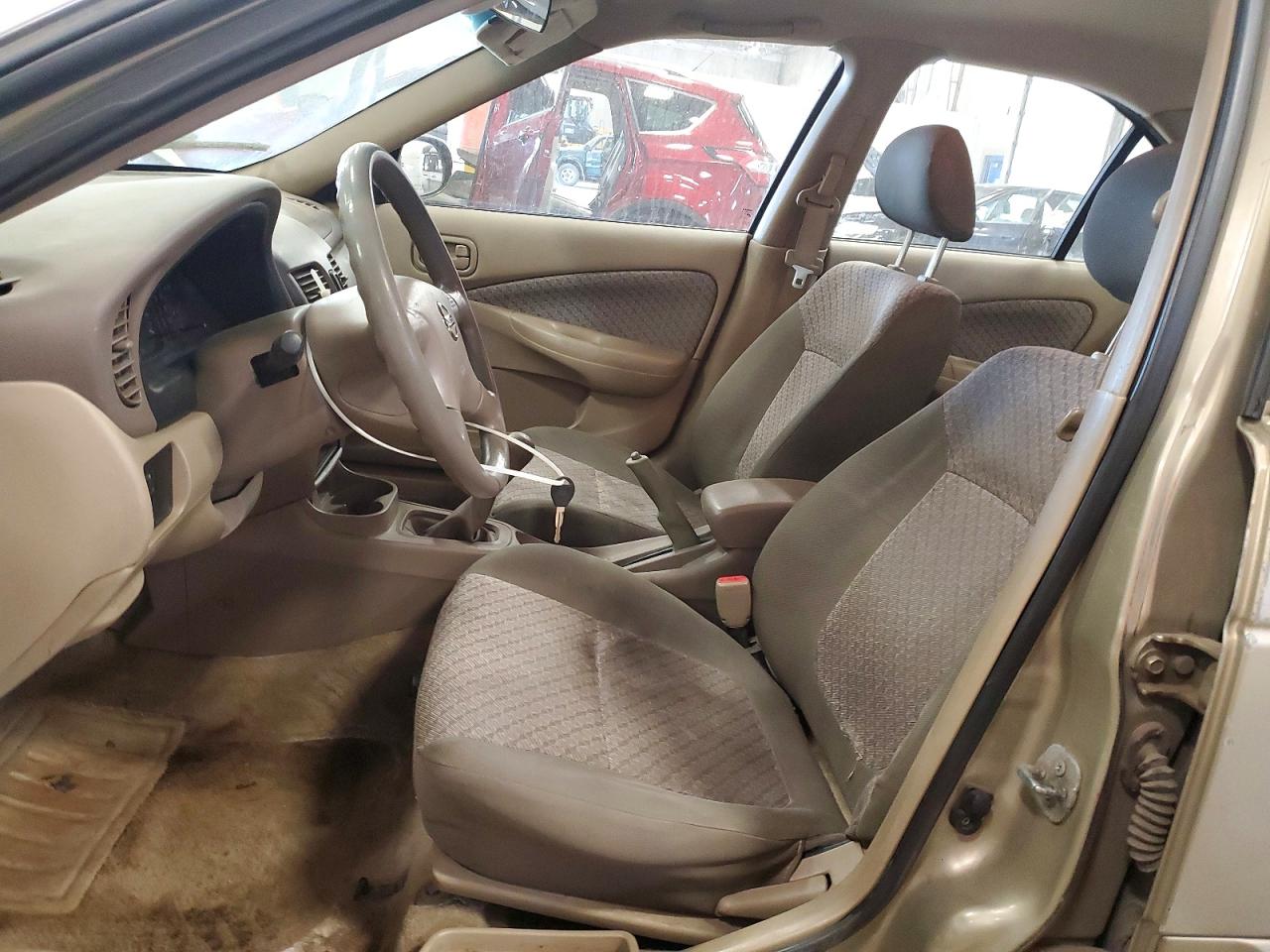 2003 Nissan Sentra Tan vin: 3N1CB51D03L698190