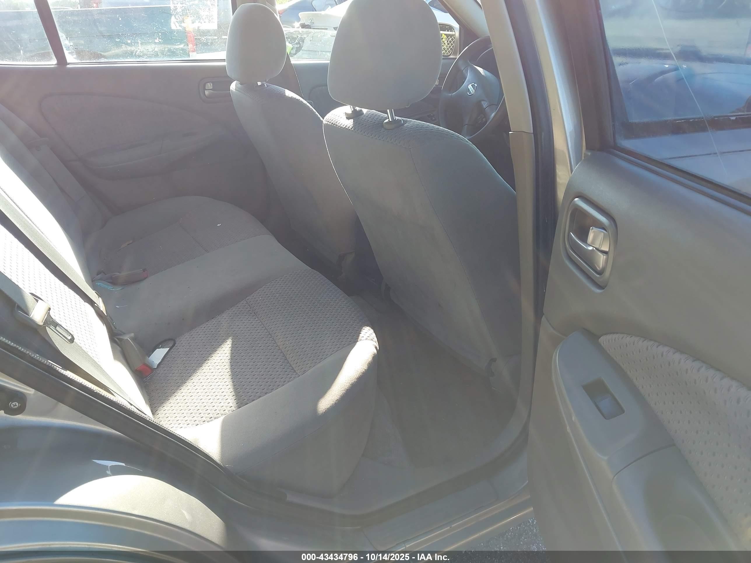 2005 Nissan Sentra 1.8s Gray vin: 3N1CB51D05L494587