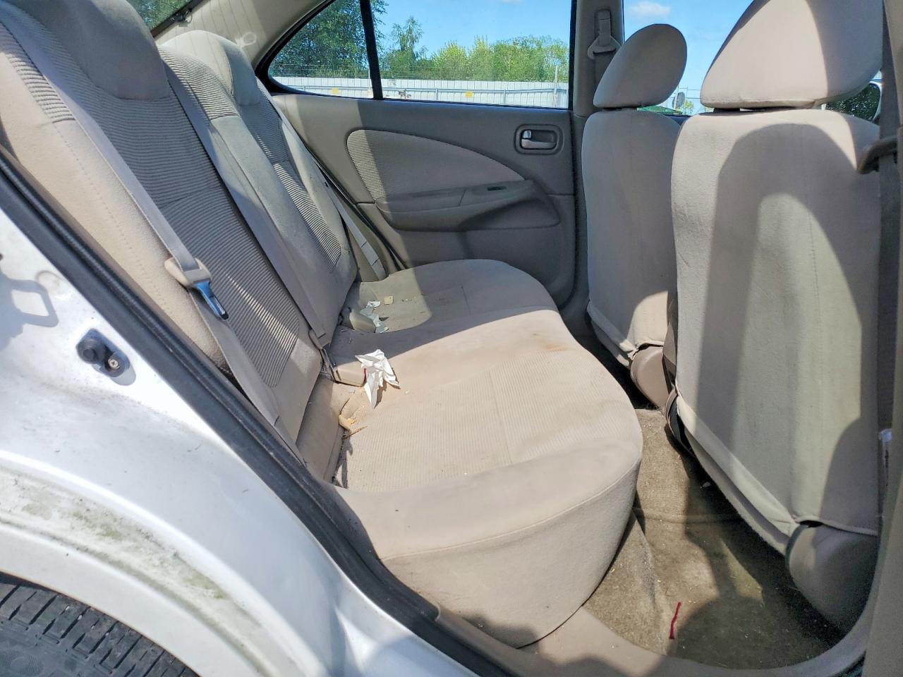 2005 Nissan Sentra 1.8 White vin: 3N1CB51D05L494640