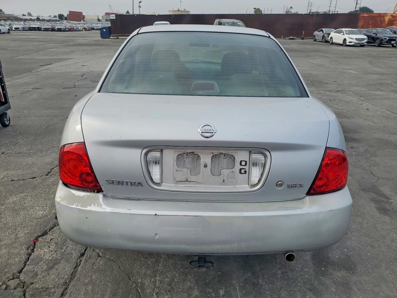 2005 Nissan Sentra 1.8 Silver vin: 3N1CB51D05L555579
