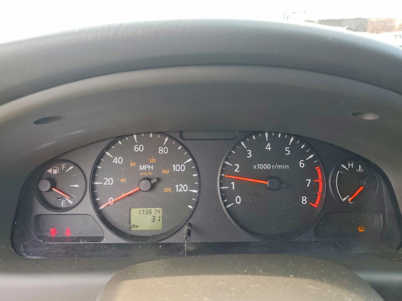 2005 Nissan Sentra 1.8 Silver vin: 3N1CB51D05L555579