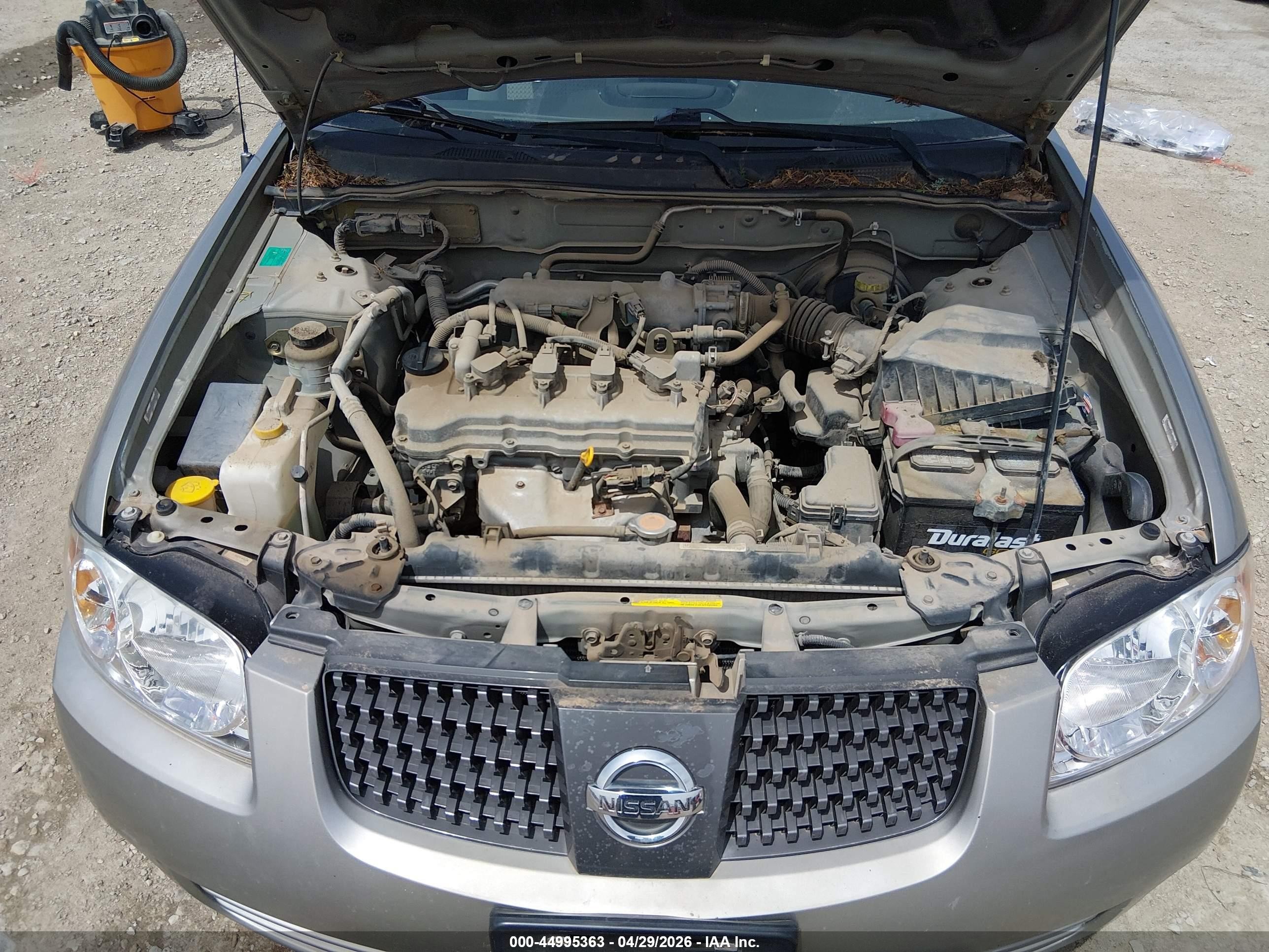 2005 Nissan Sentra 1.8s Champagne vin: 3N1CB51D05L566470
