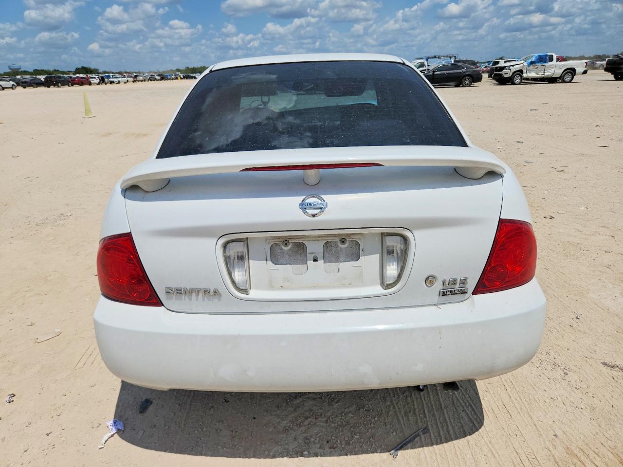 2006 Nissan Sentra 1.8 White vin: 3N1CB51D06L602837