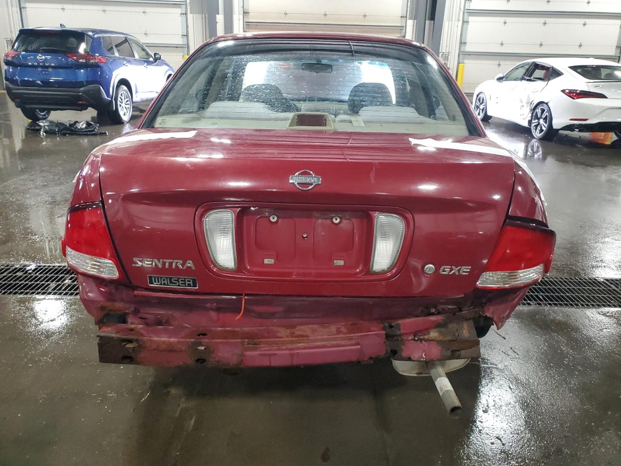 2000 Nissan Sentra Base Красный vin: 3N1CB51D0YL312150