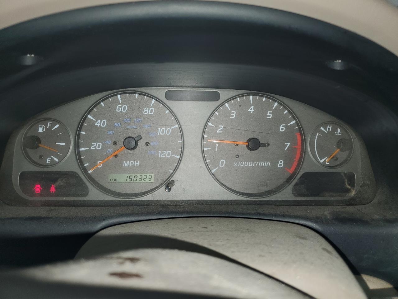 2000 Nissan Sentra Base Красный vin: 3N1CB51D0YL312150