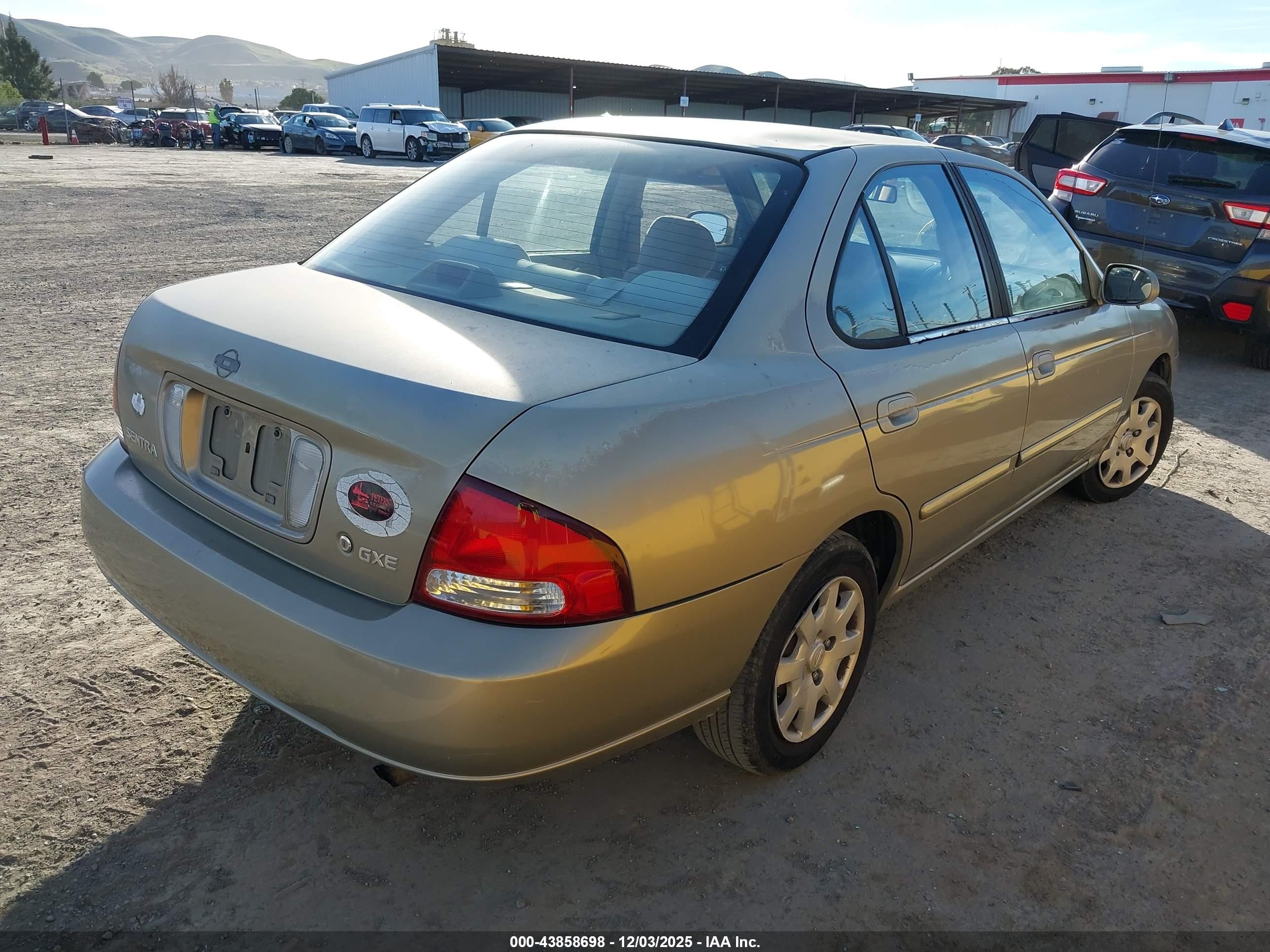 2001 Nissan Sentra Gxe Gold vin: 3N1CB51D11L420430