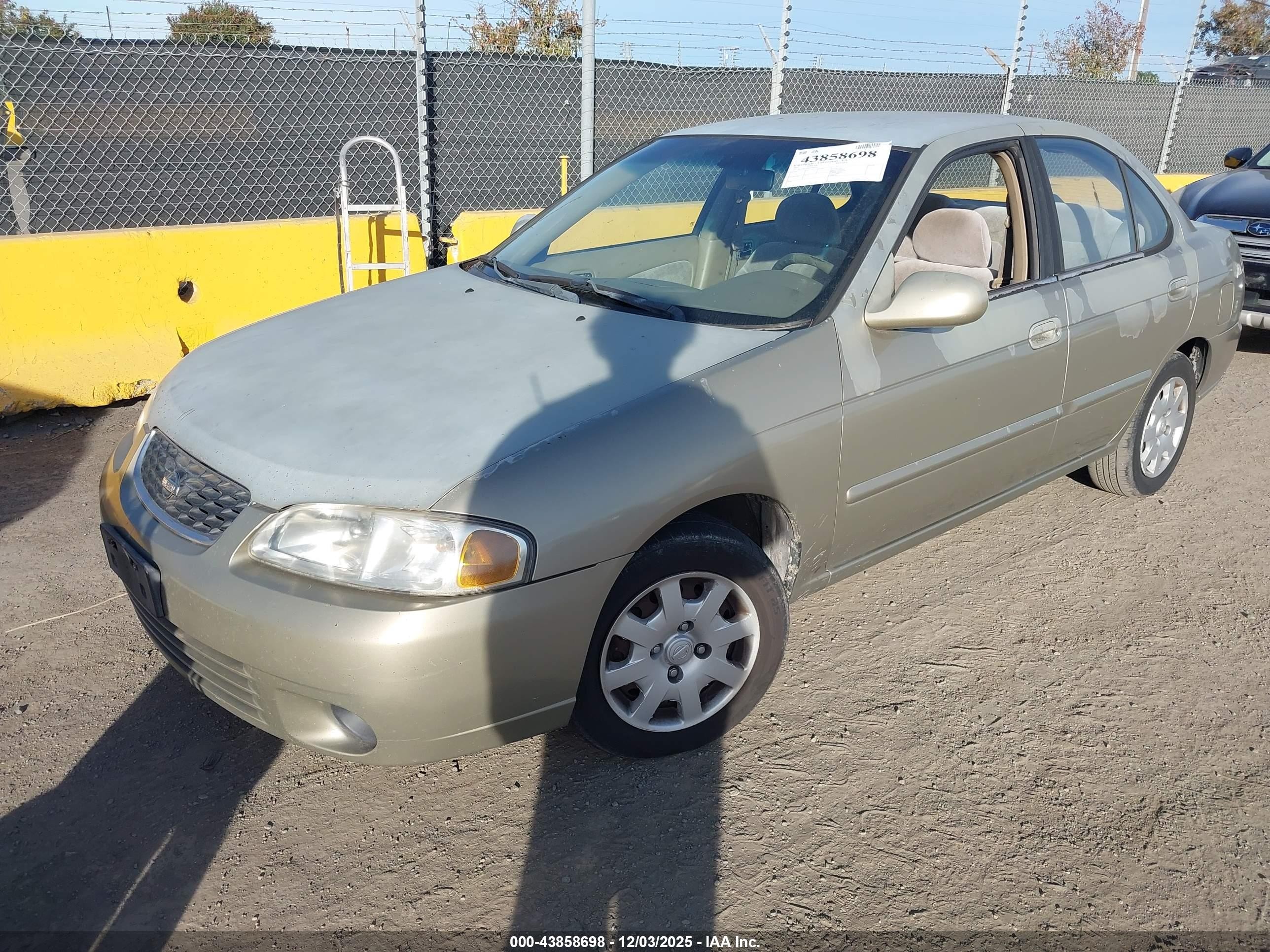 2001 Nissan Sentra Gxe Gold vin: 3N1CB51D11L420430