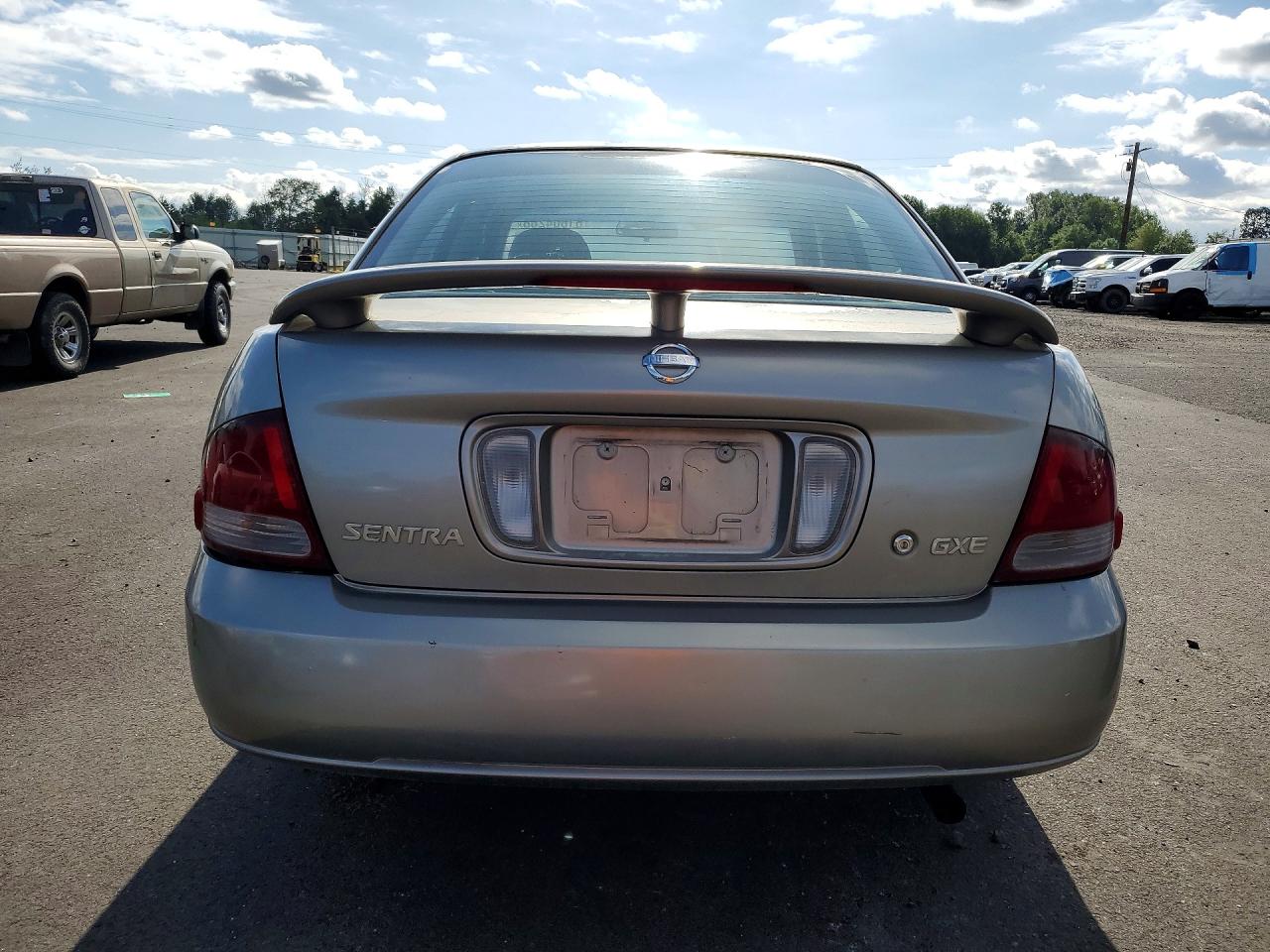 2007 Nissan Sentra Xe Gold vin: 3N1CB51D13L714106