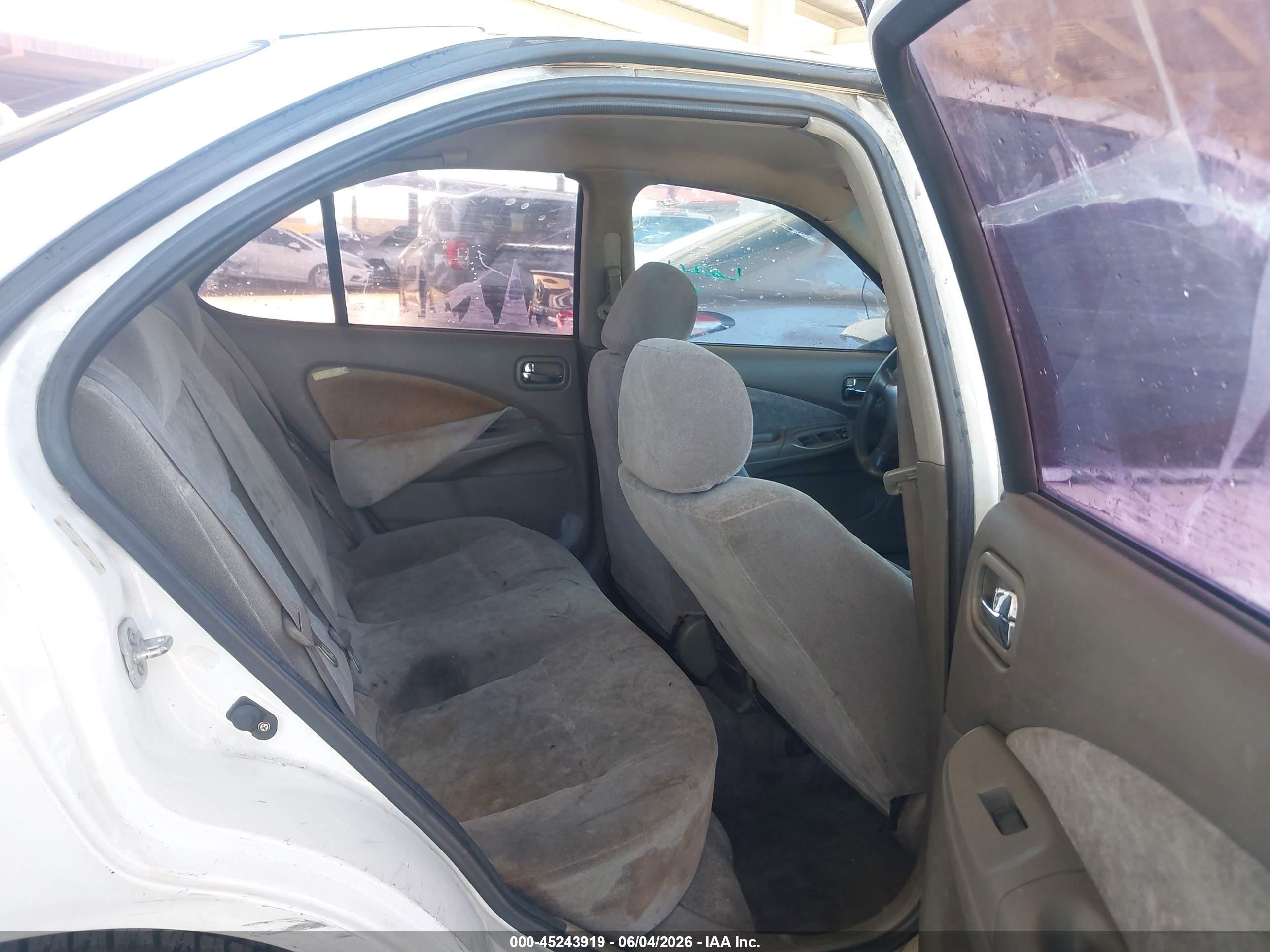 2003 Nissan Sentra Gxe White vin: 3N1CB51D13L787380