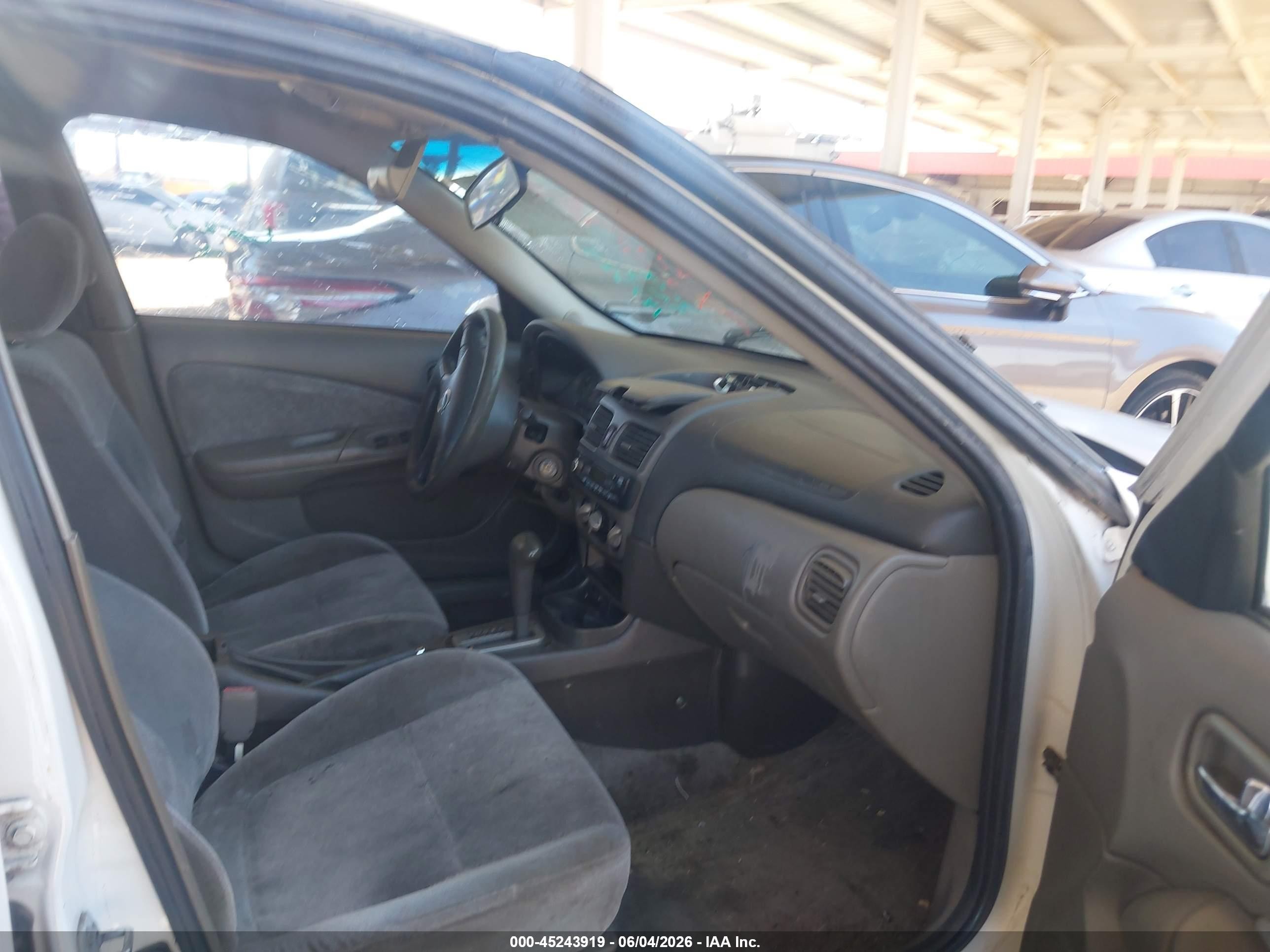 2003 Nissan Sentra Gxe White vin: 3N1CB51D13L787380