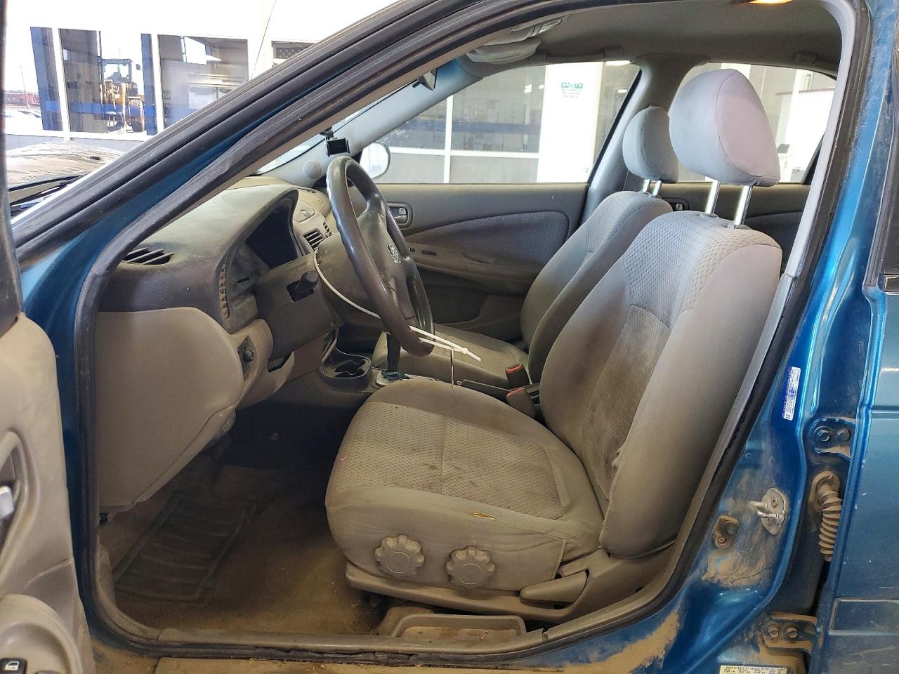 2004 Nissan Sentra 1.8 Blue vin: 3N1CB51D14L831945