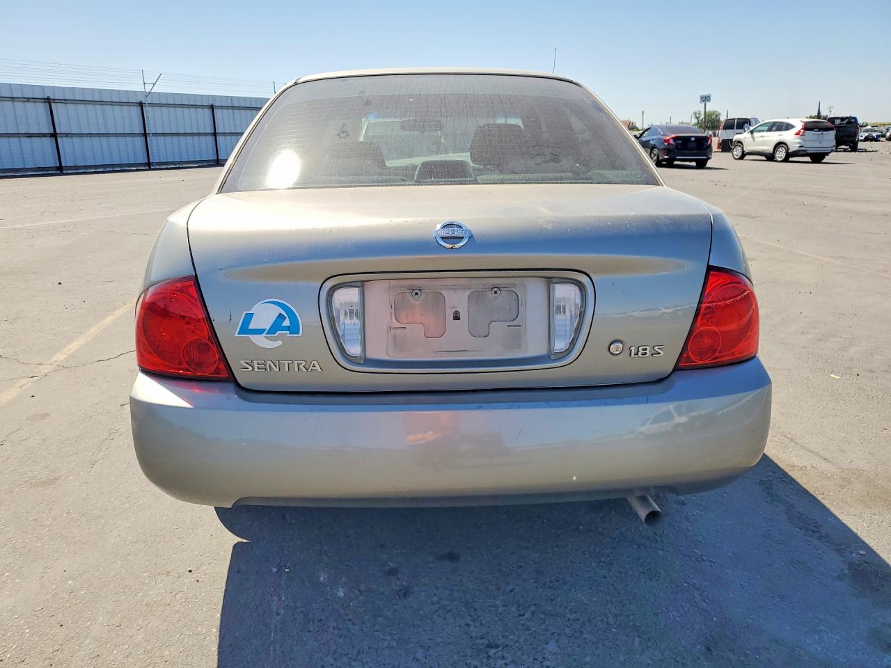 2004 Nissan Sentra 1.8 Beige vin: 3N1CB51D14L917840
