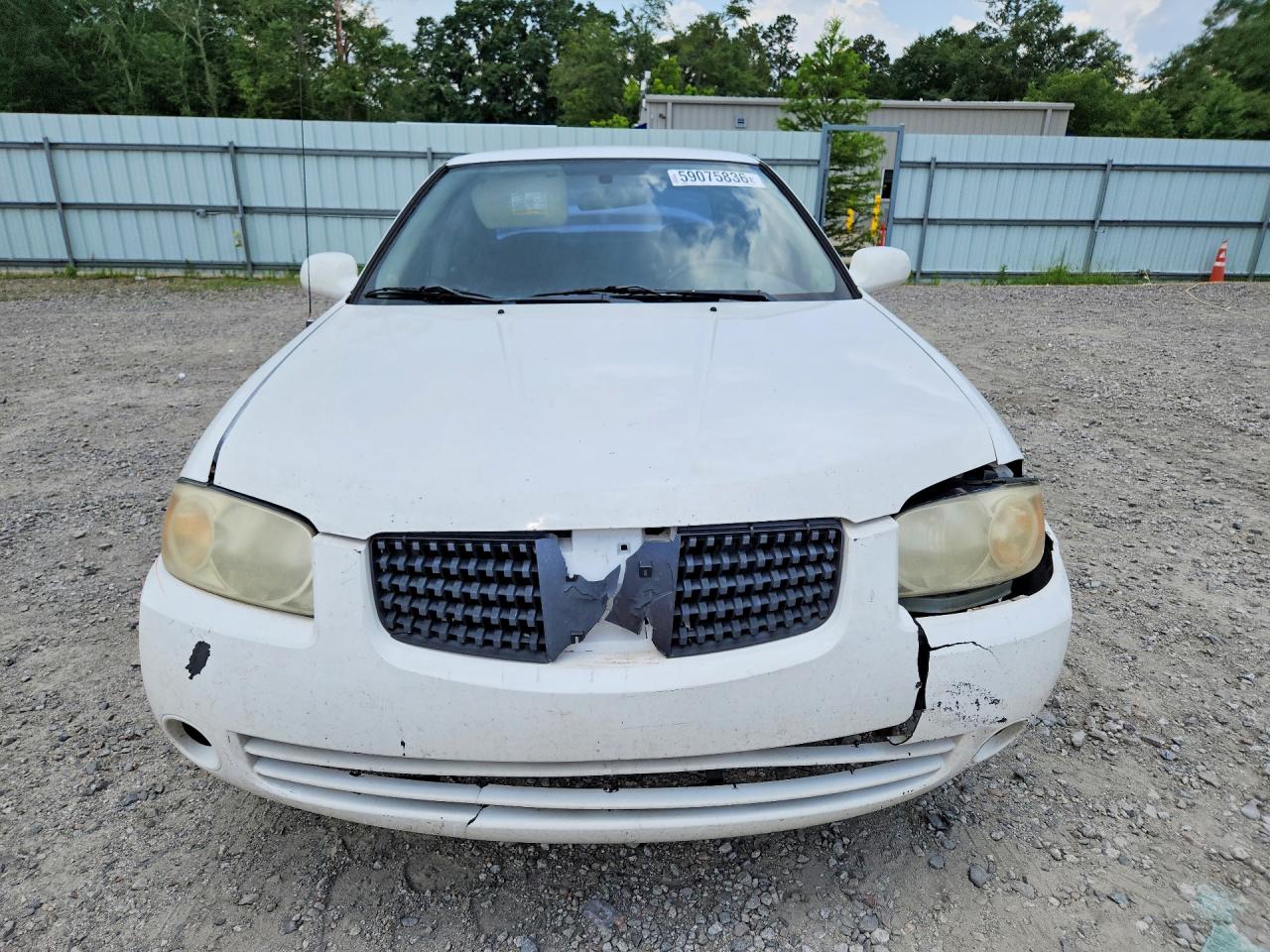 2005 Nissan Sentra 1.8 White vin: 3N1CB51D15L585612