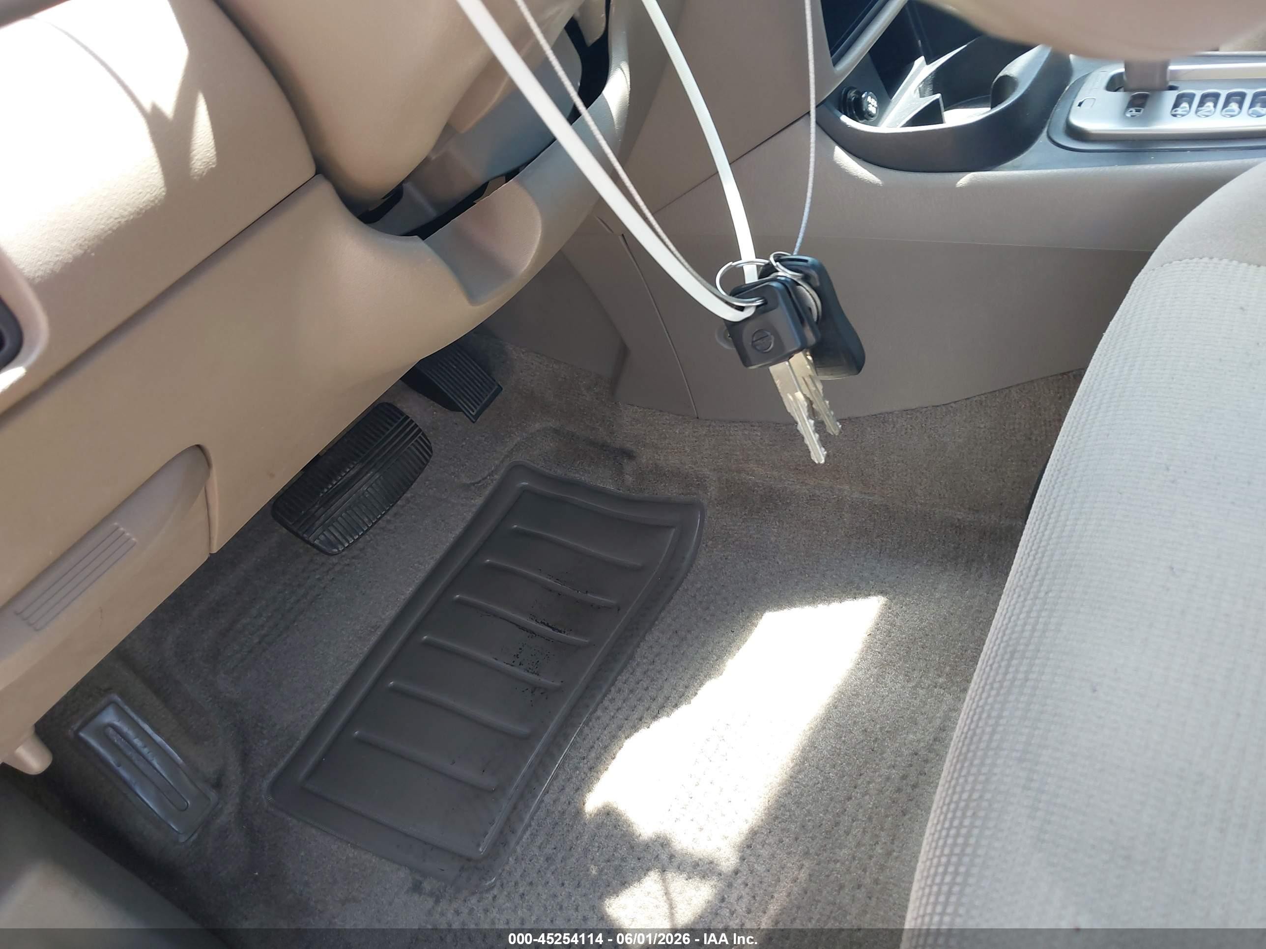 2005 Nissan Sentra 1.8s Gray vin: 3N1CB51D15L587263
