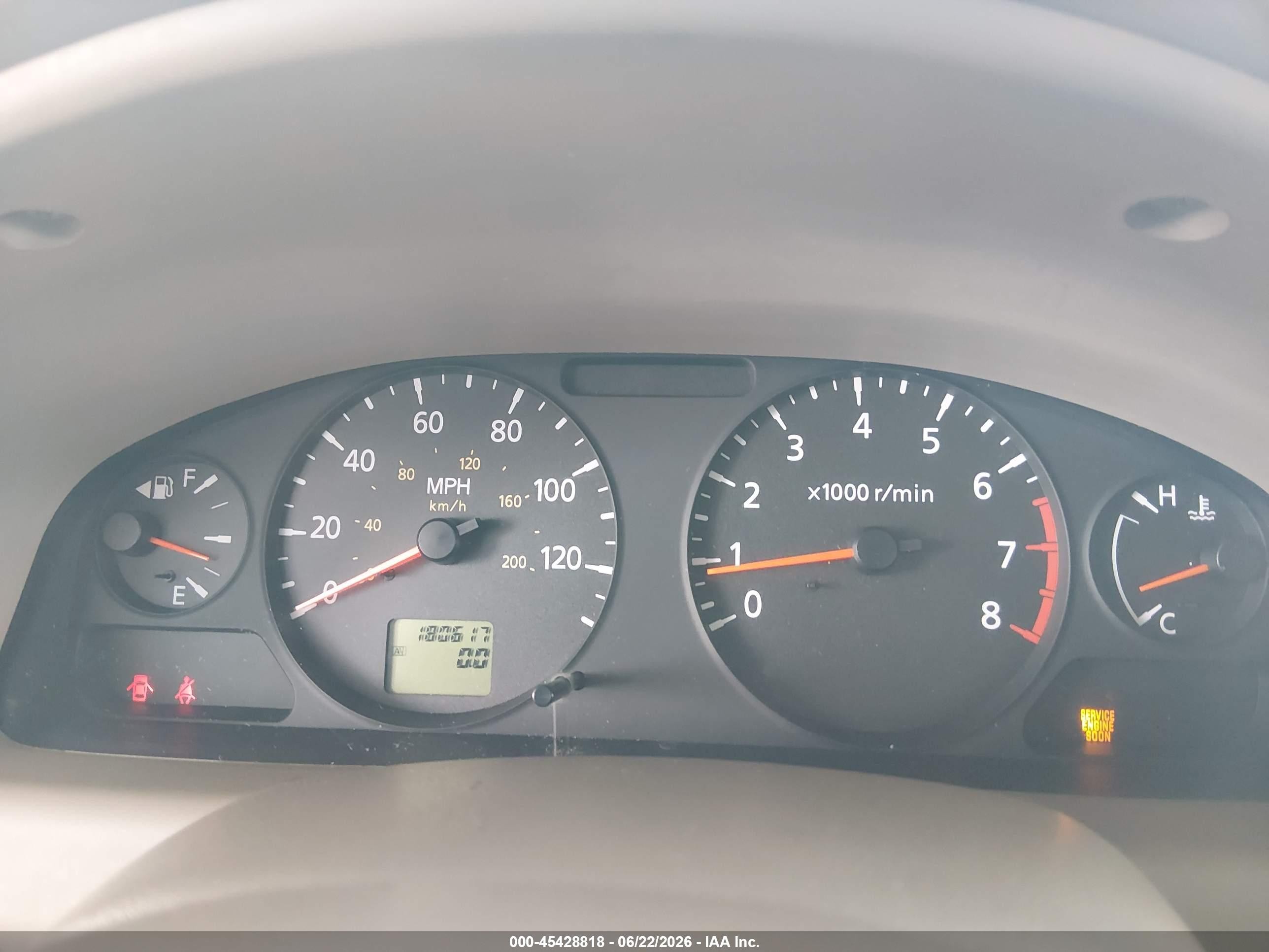 2005 Nissan Sentra 1.8s White vin: 3N1CB51D15L587599
