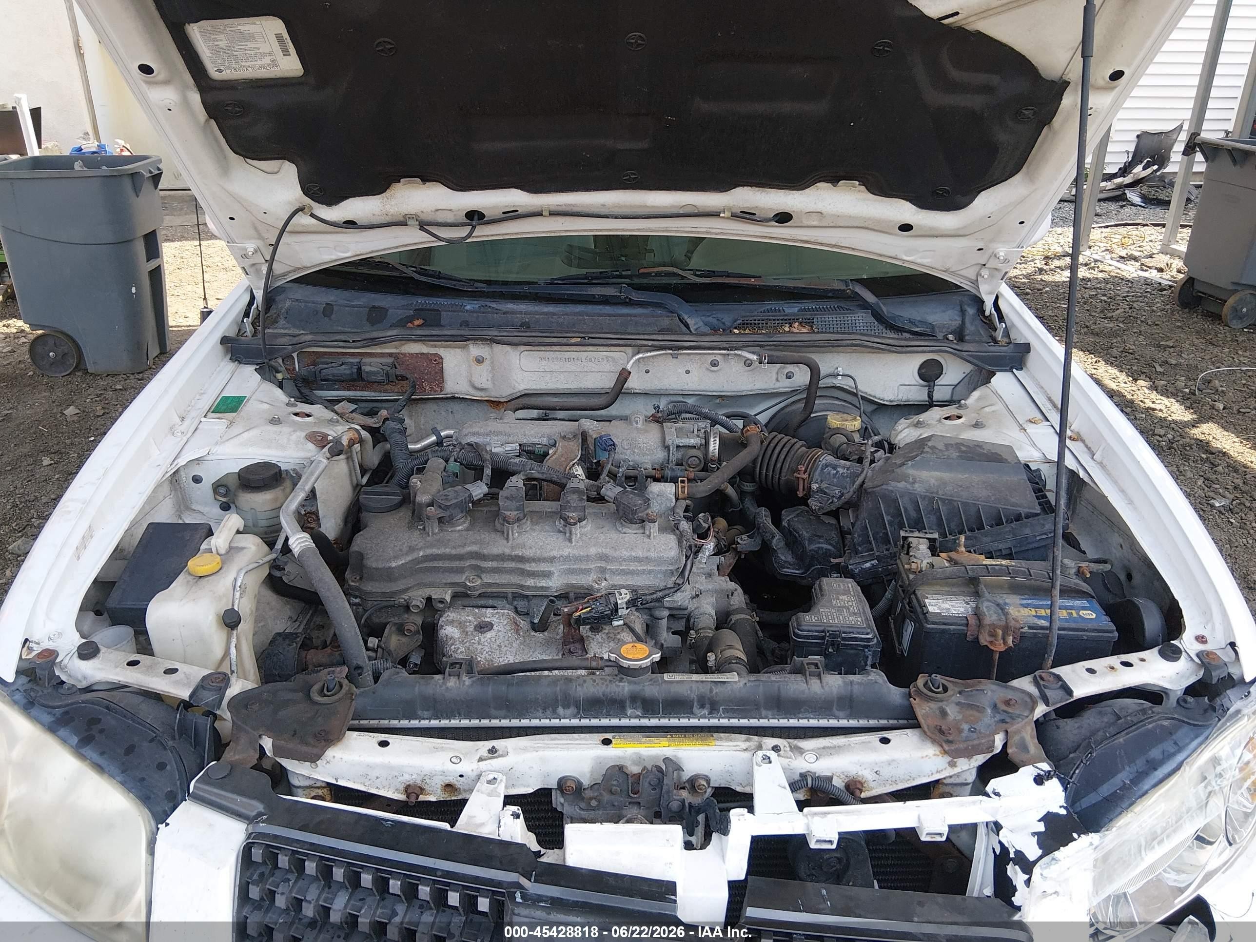 2005 Nissan Sentra 1.8s White vin: 3N1CB51D15L587599