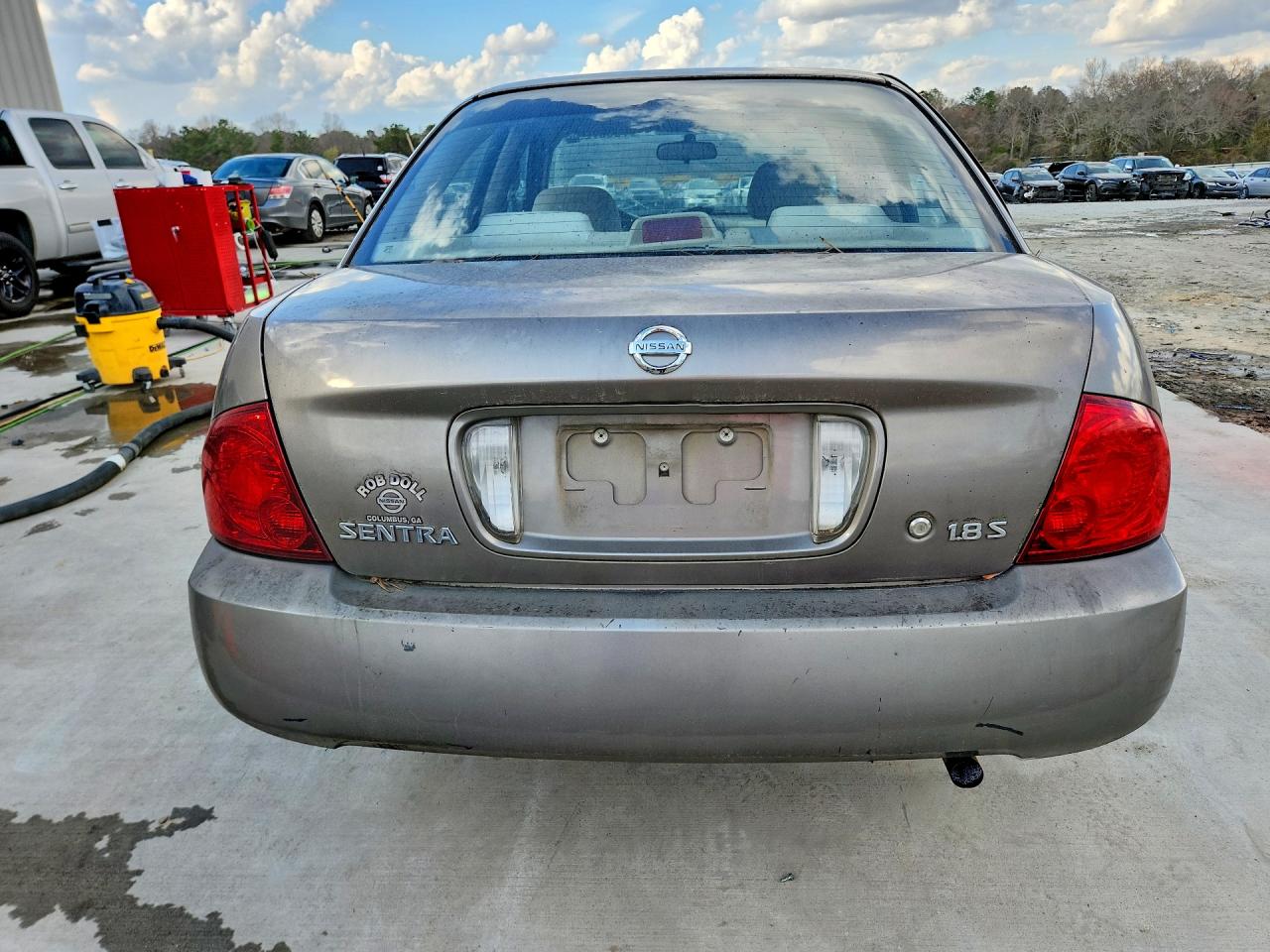 2006 Nissan Sentra 1.8 Желто-коричневый vin: 3N1CB51D16L567810