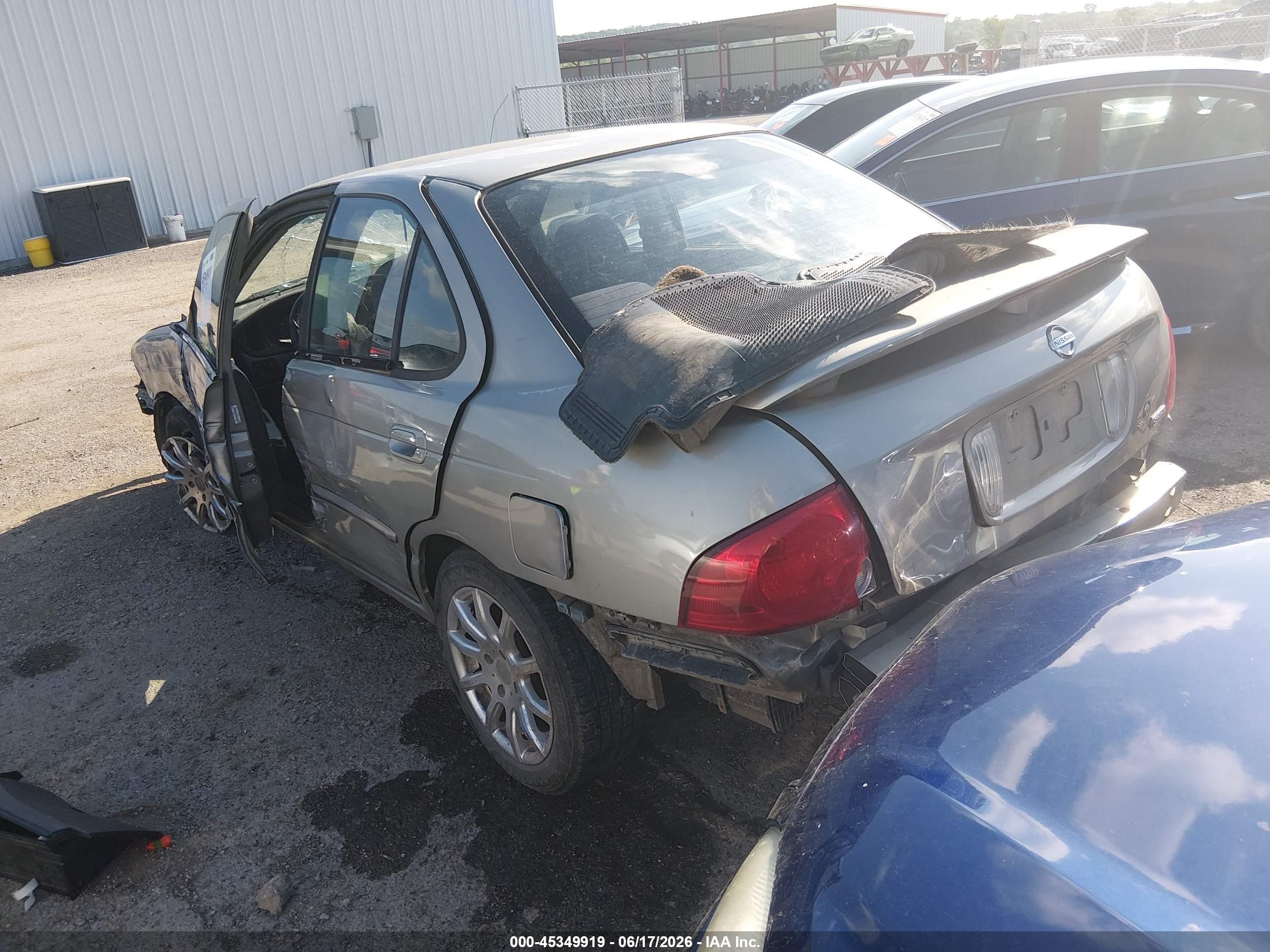 2006 Nissan Sentra 1.8s Серебряный vin: 3N1CB51D16L587345