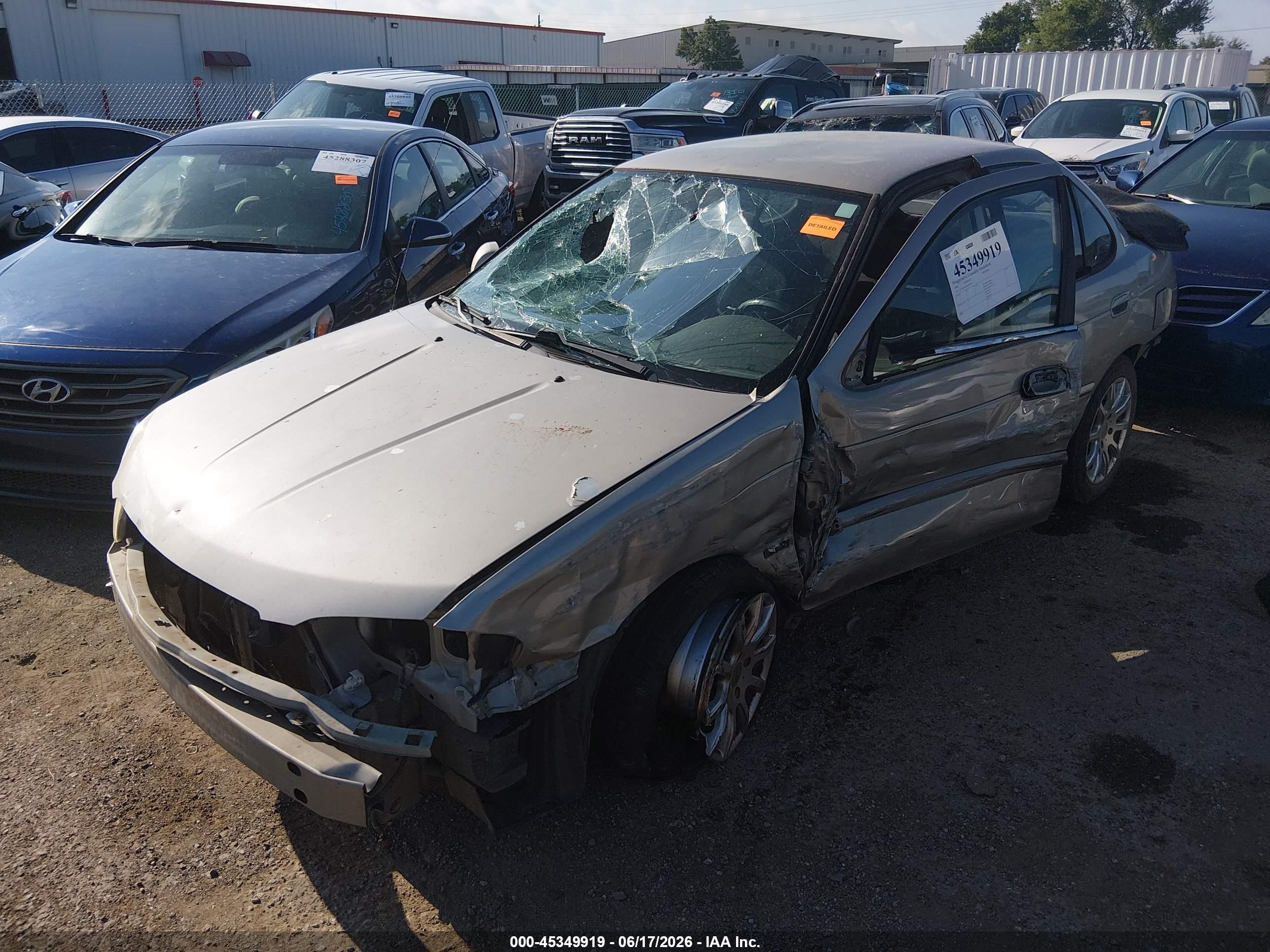 2006 Nissan Sentra 1.8s Серебряный vin: 3N1CB51D16L587345