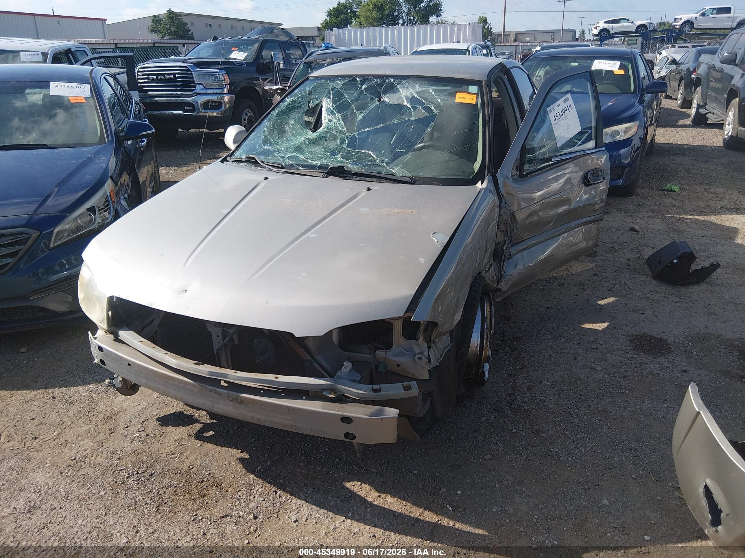 2006 Nissan Sentra 1.8s Серебряный vin: 3N1CB51D16L587345