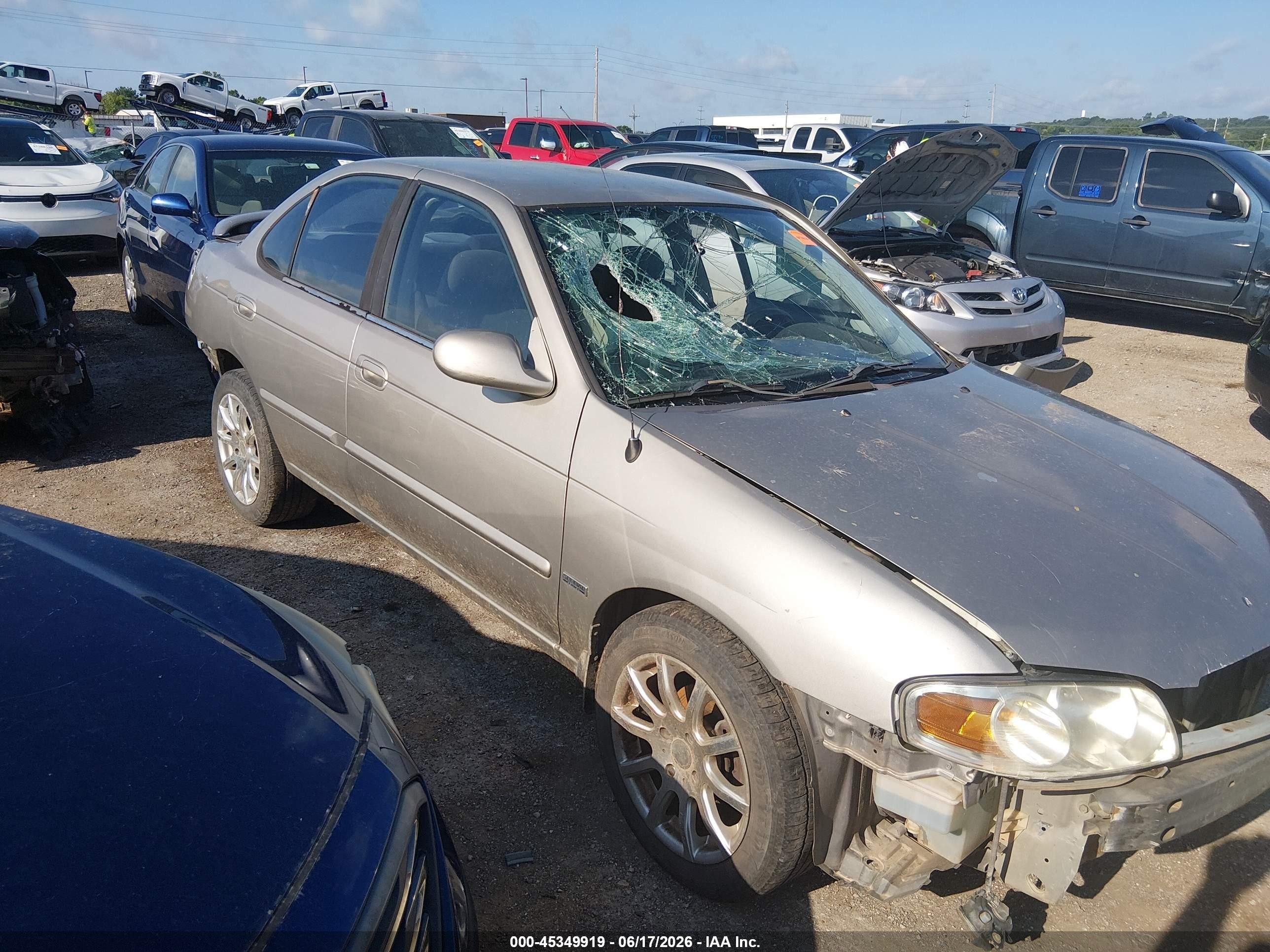 2006 Nissan Sentra 1.8s Серебряный vin: 3N1CB51D16L587345