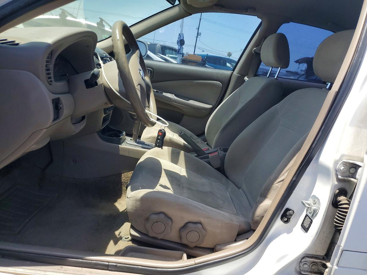 2006 Nissan Sentra 1.8 White vin: 3N1CB51D16L604256