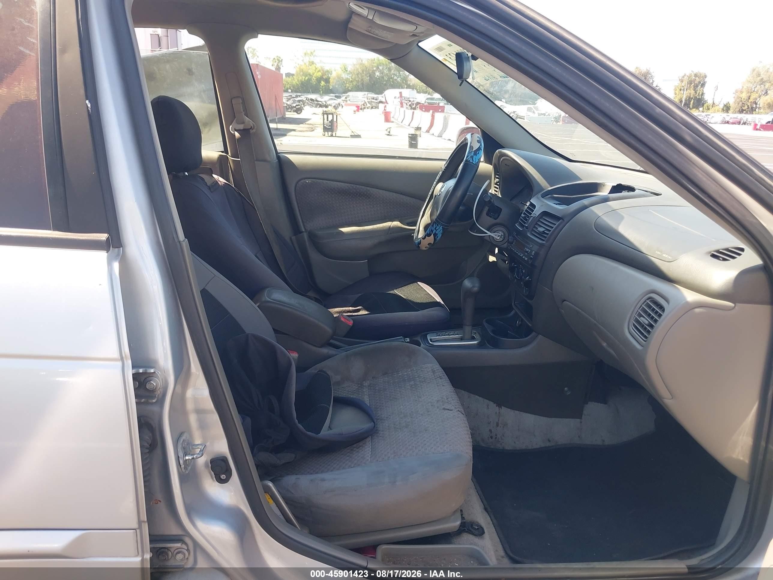 2006 Nissan Sentra 1.8s Silver vin: 3N1CB51D16L628895