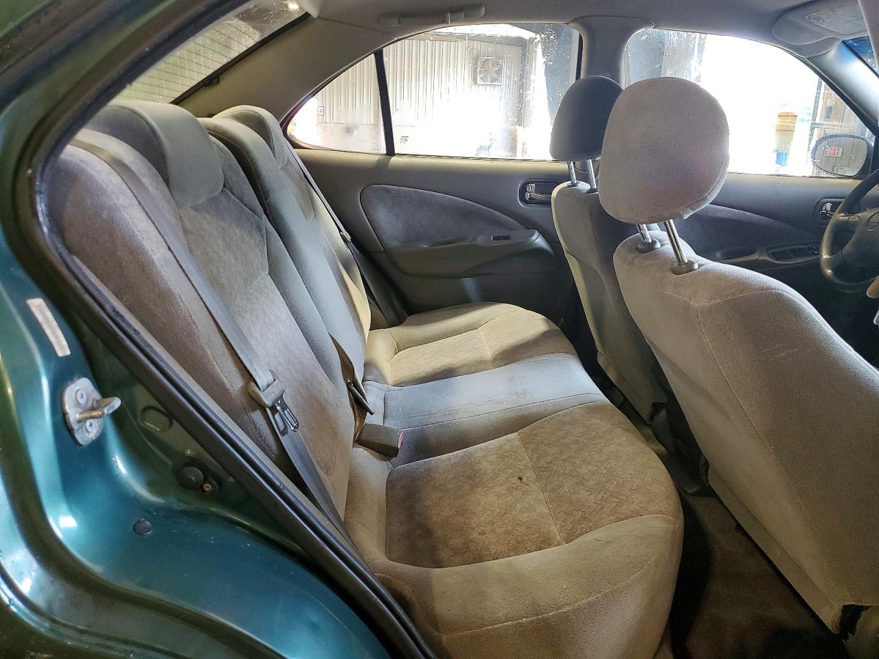 2000 Nissan Sentra Xe Зеленый vin: 3N1CB51D1YL303389