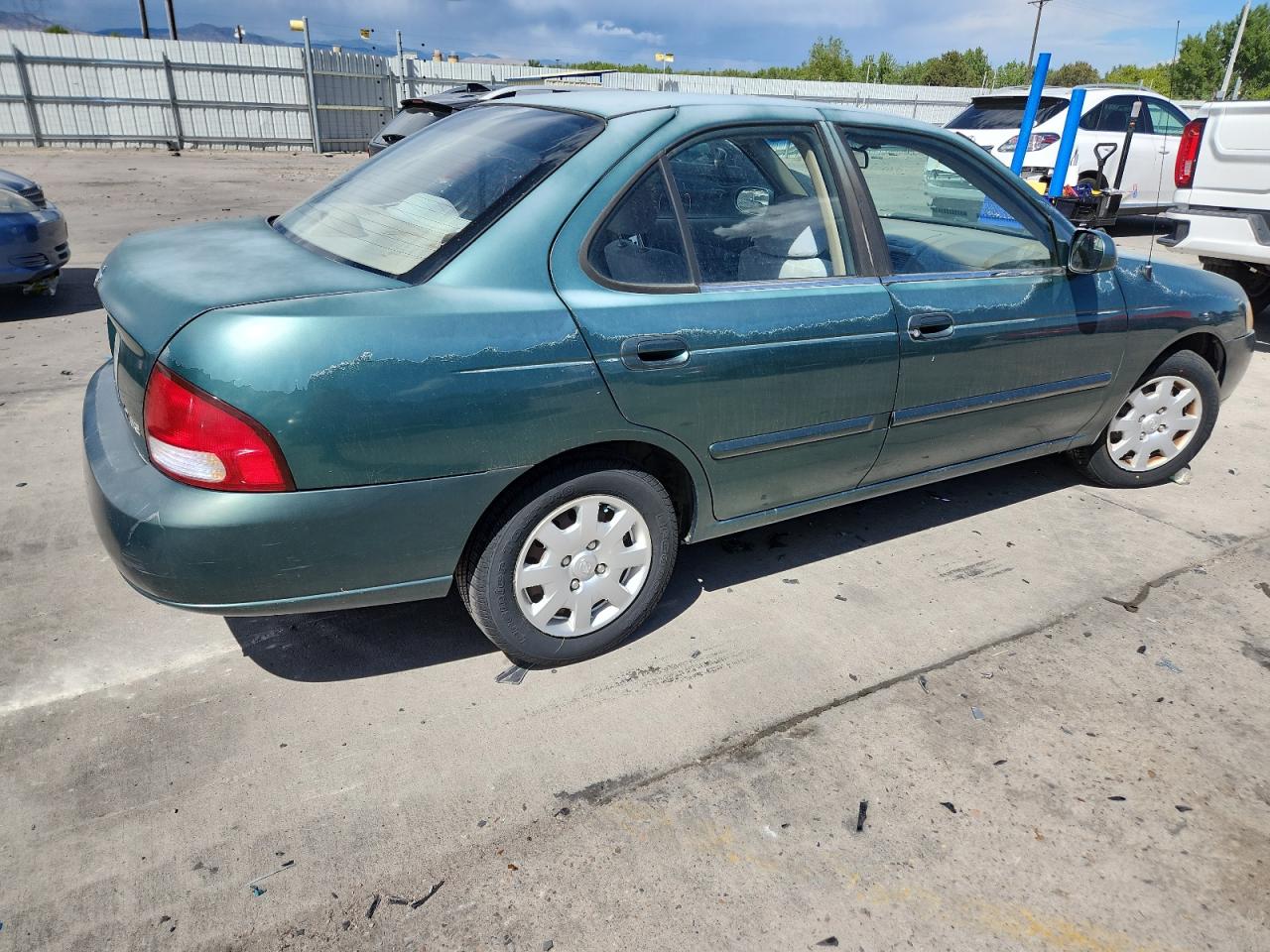 2000 Nissan Sentra Base Green vin: 3N1CB51D1YL347960