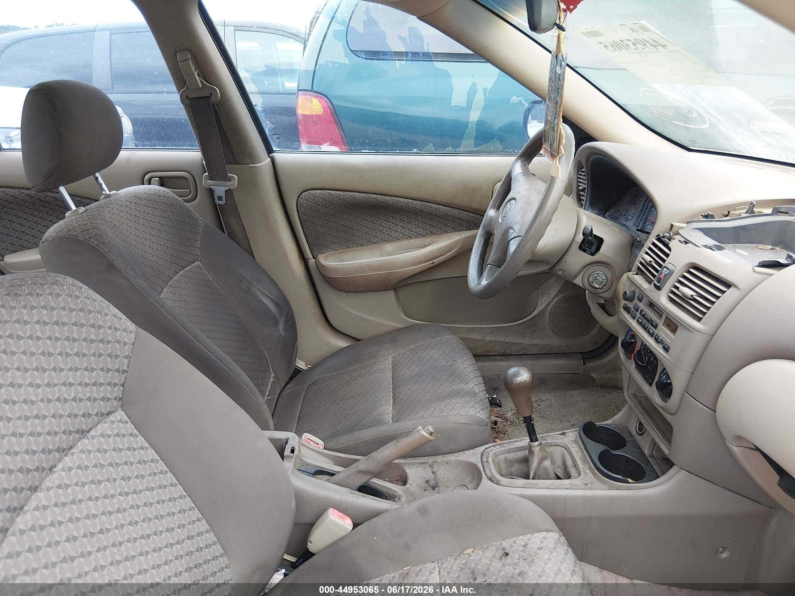 2001 Nissan Sentra Xe Beige vin: 3N1CB51D21L493130