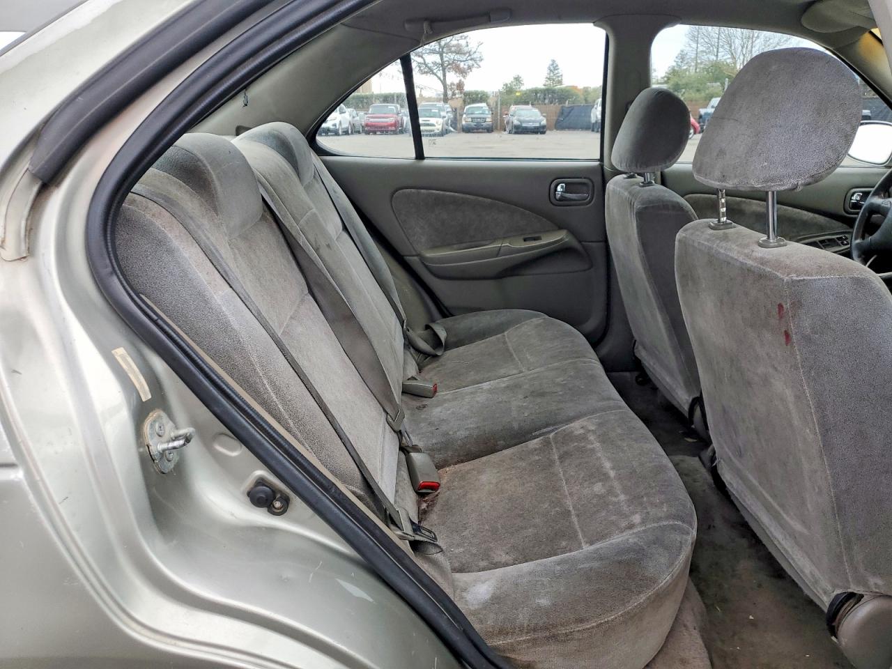 2002 Nissan Sentra Бежевый vin: 3N1CB51D22L623005
