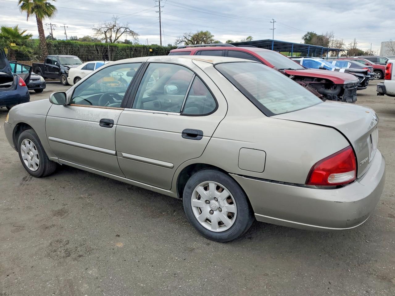 2002 Nissan Sentra Бежевый vin: 3N1CB51D22L623005