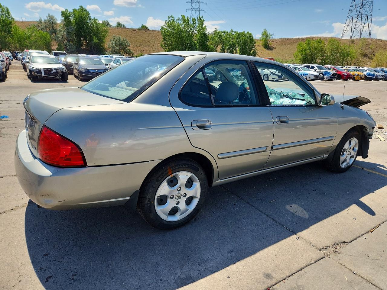 2004 Nissan Sentra 1.8 Silver vin: 3N1CB51D24L488076