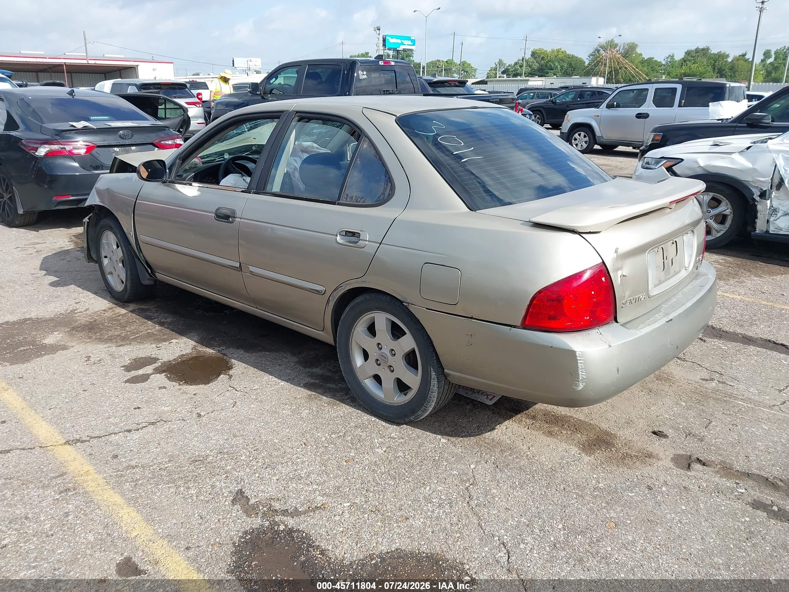 2005 Nissan Sentra 1.8s Beige vin: 3N1CB51D25L483011
