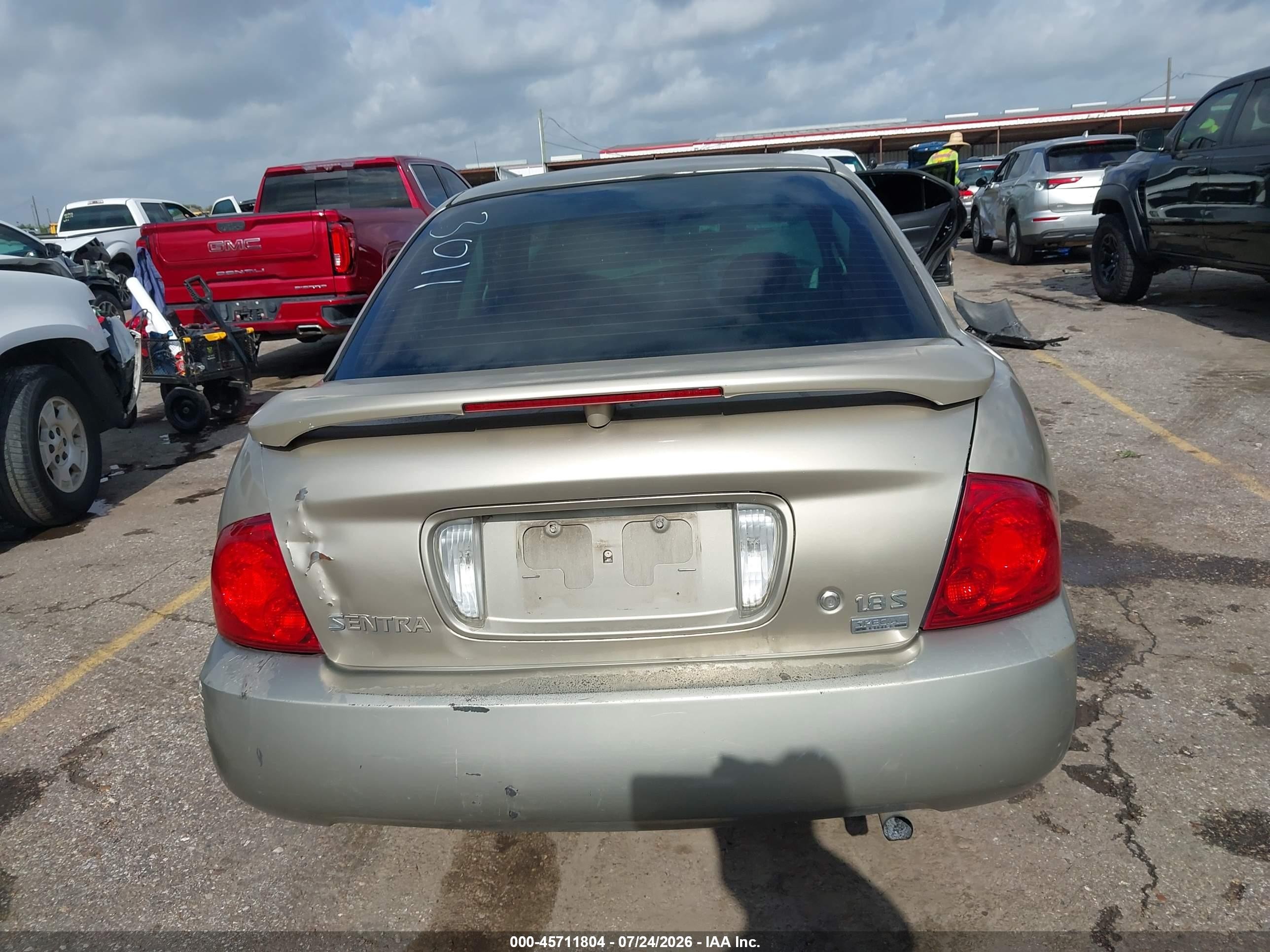 2005 Nissan Sentra 1.8s Beige vin: 3N1CB51D25L483011