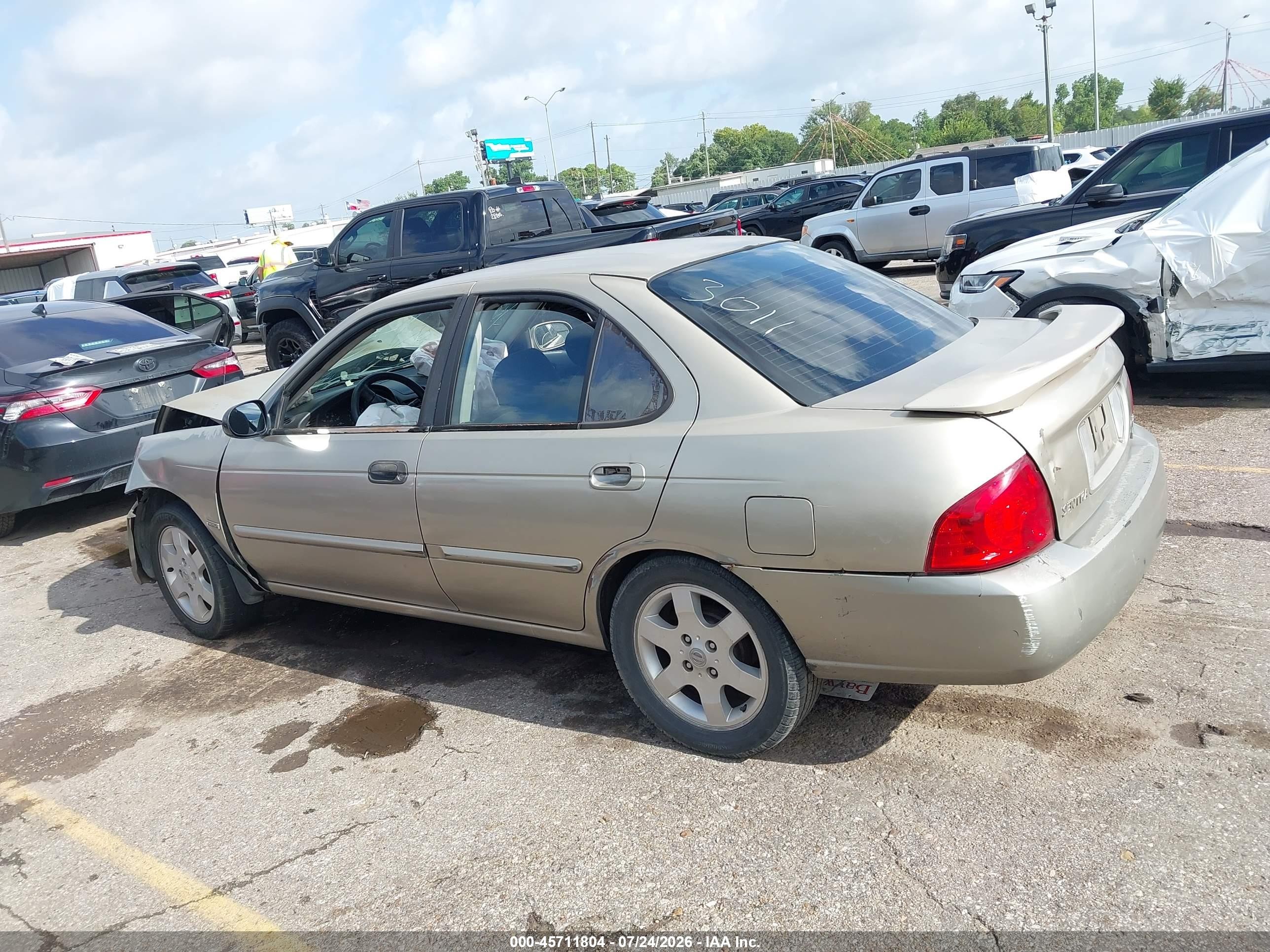 2005 Nissan Sentra 1.8s Beige vin: 3N1CB51D25L483011