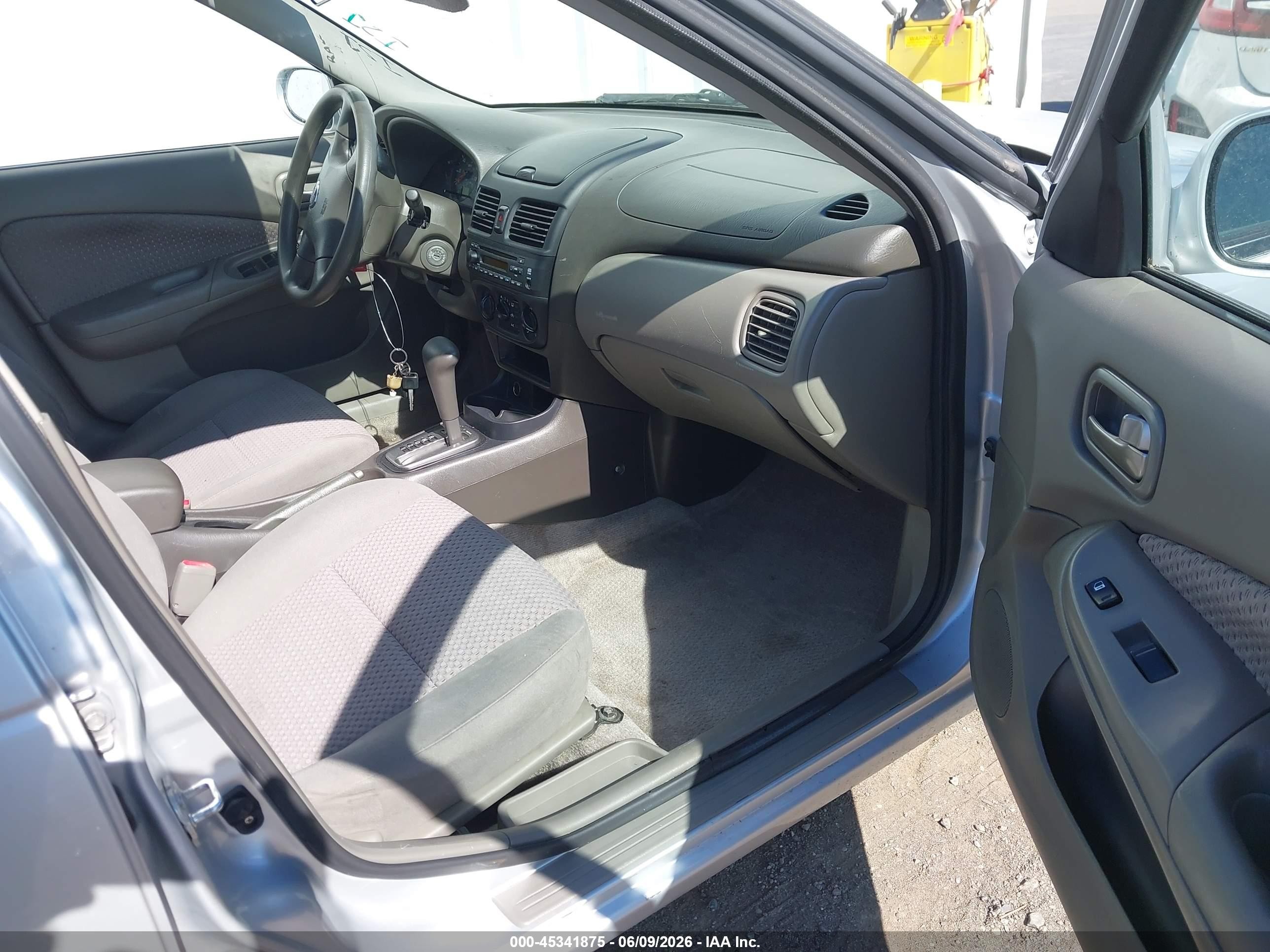 2005 Nissan Sentra 1.8s Silver vin: 3N1CB51D25L550352