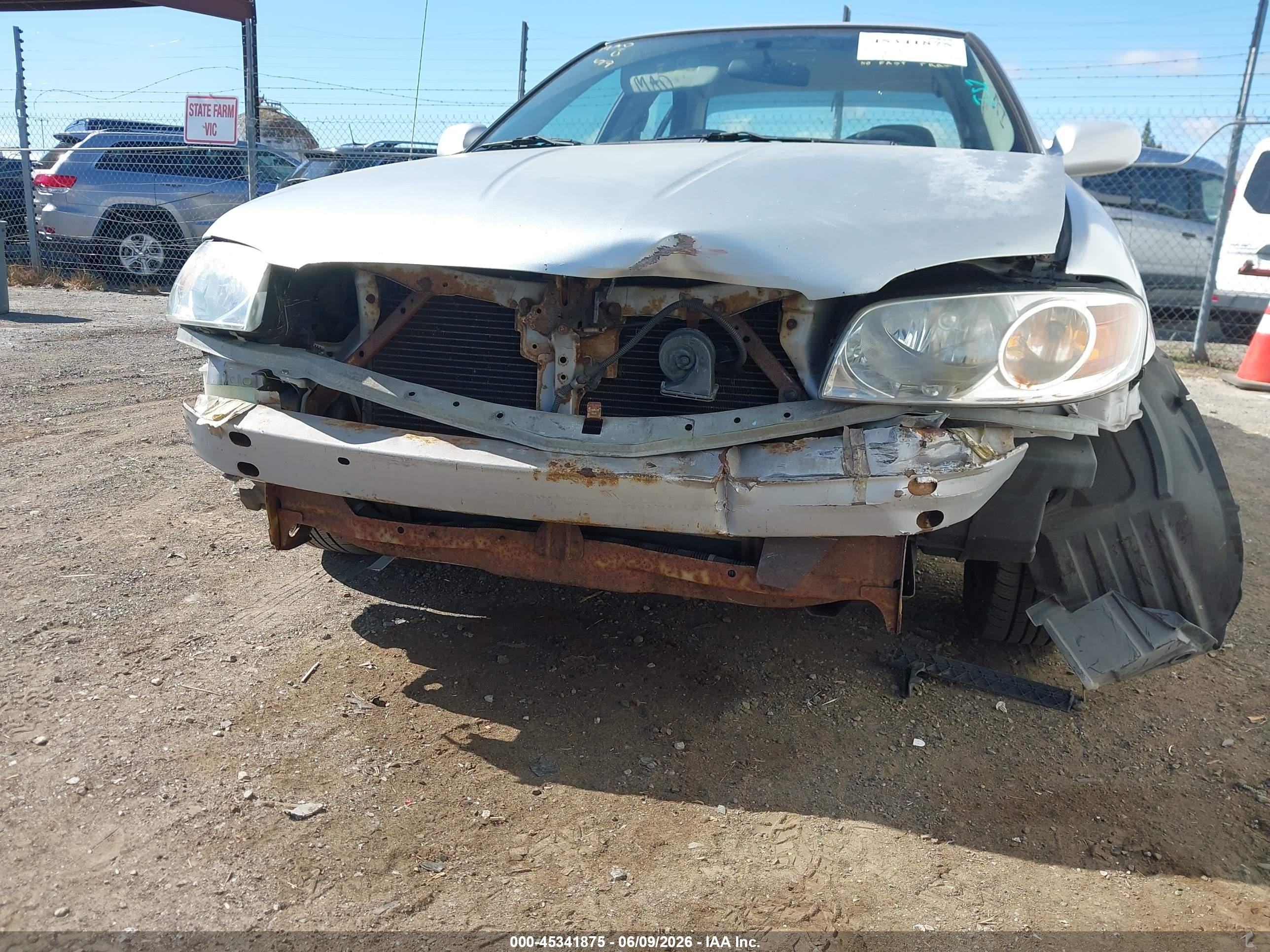 2005 Nissan Sentra 1.8s Silver vin: 3N1CB51D25L550352