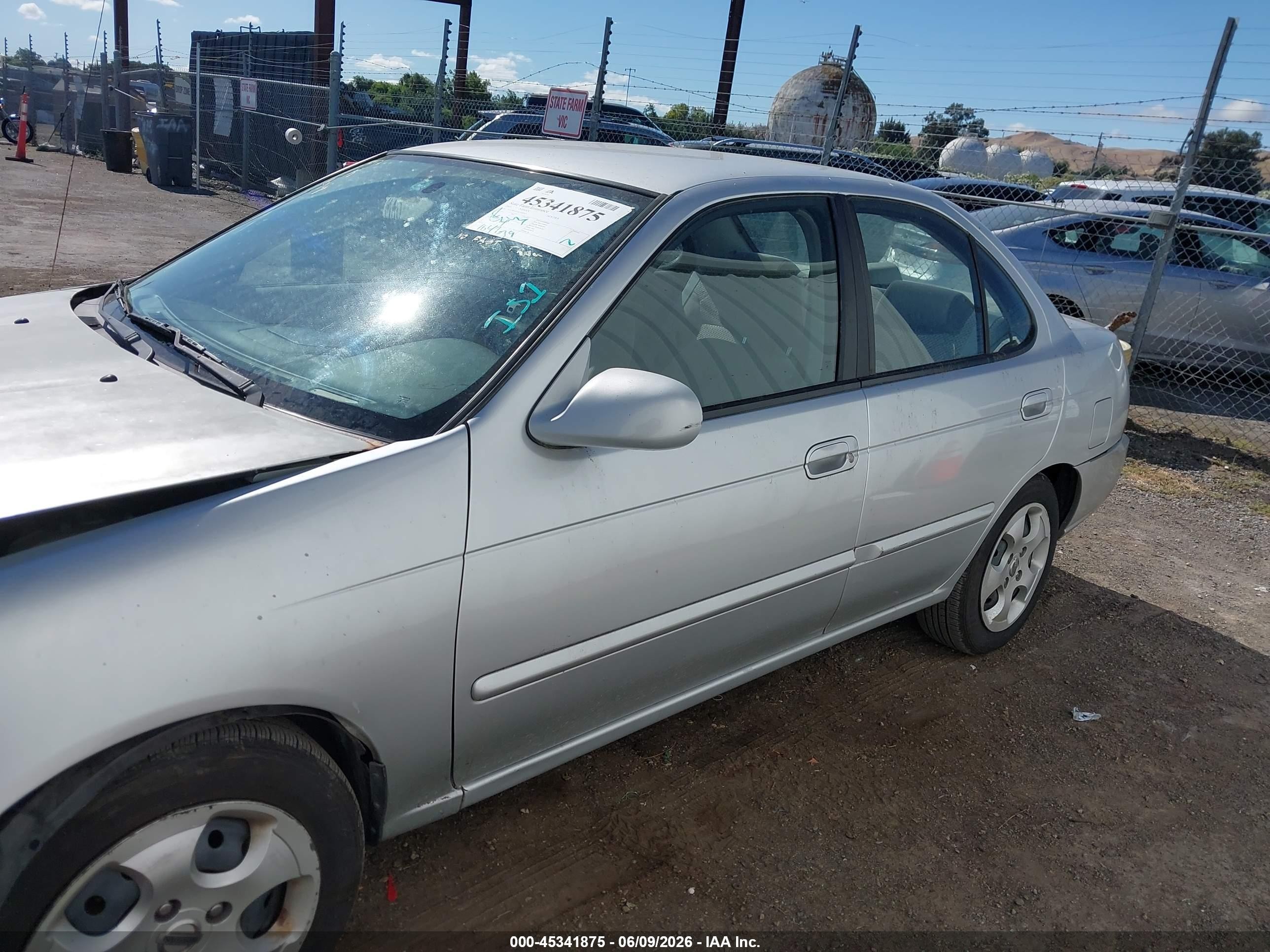 2005 Nissan Sentra 1.8s Silver vin: 3N1CB51D25L550352