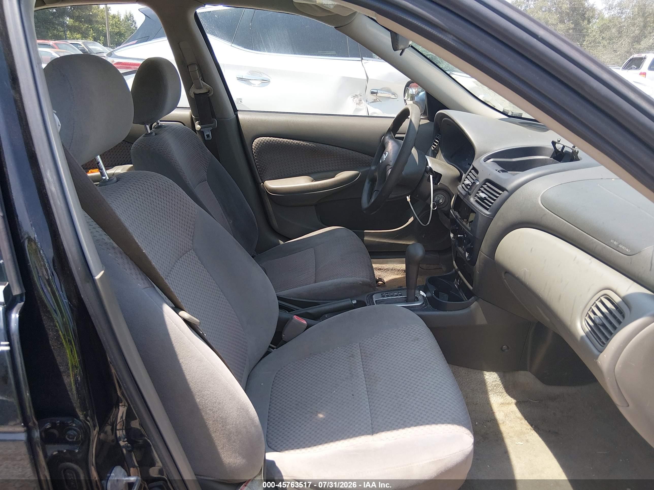 2005 Nissan Sentra 1.8 Black vin: 3N1CB51D25L557866