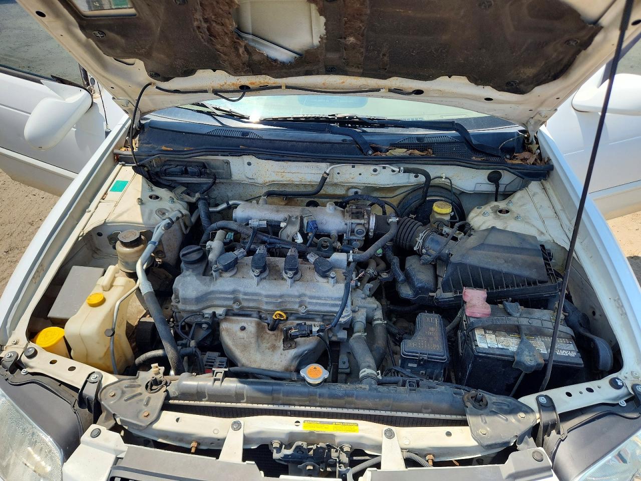 2006 Nissan Sentra 1.8 Белый vin: 3N1CB51D26L496424