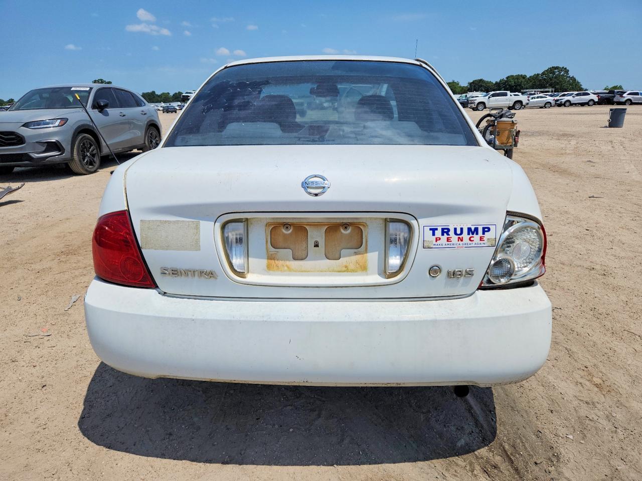 2006 Nissan Sentra 1.8 Белый vin: 3N1CB51D26L496424