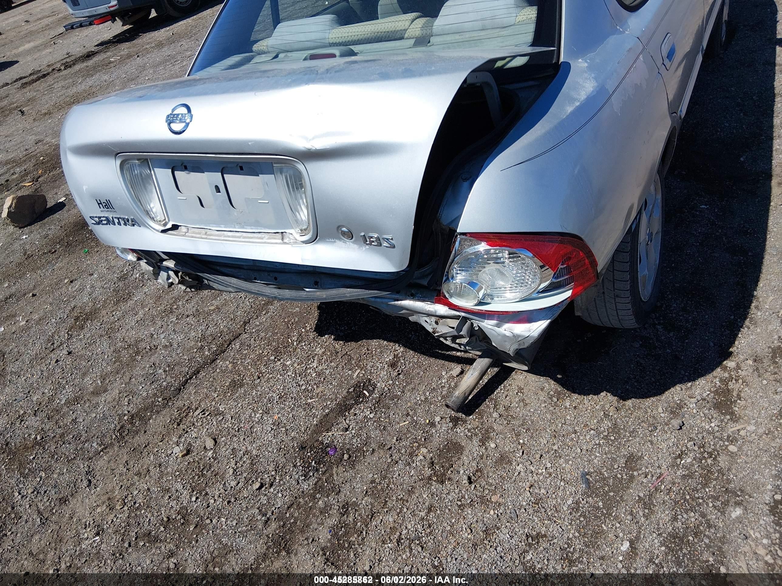 2006 Nissan Sentra 1.8s Silver vin: 3N1CB51D26L558792