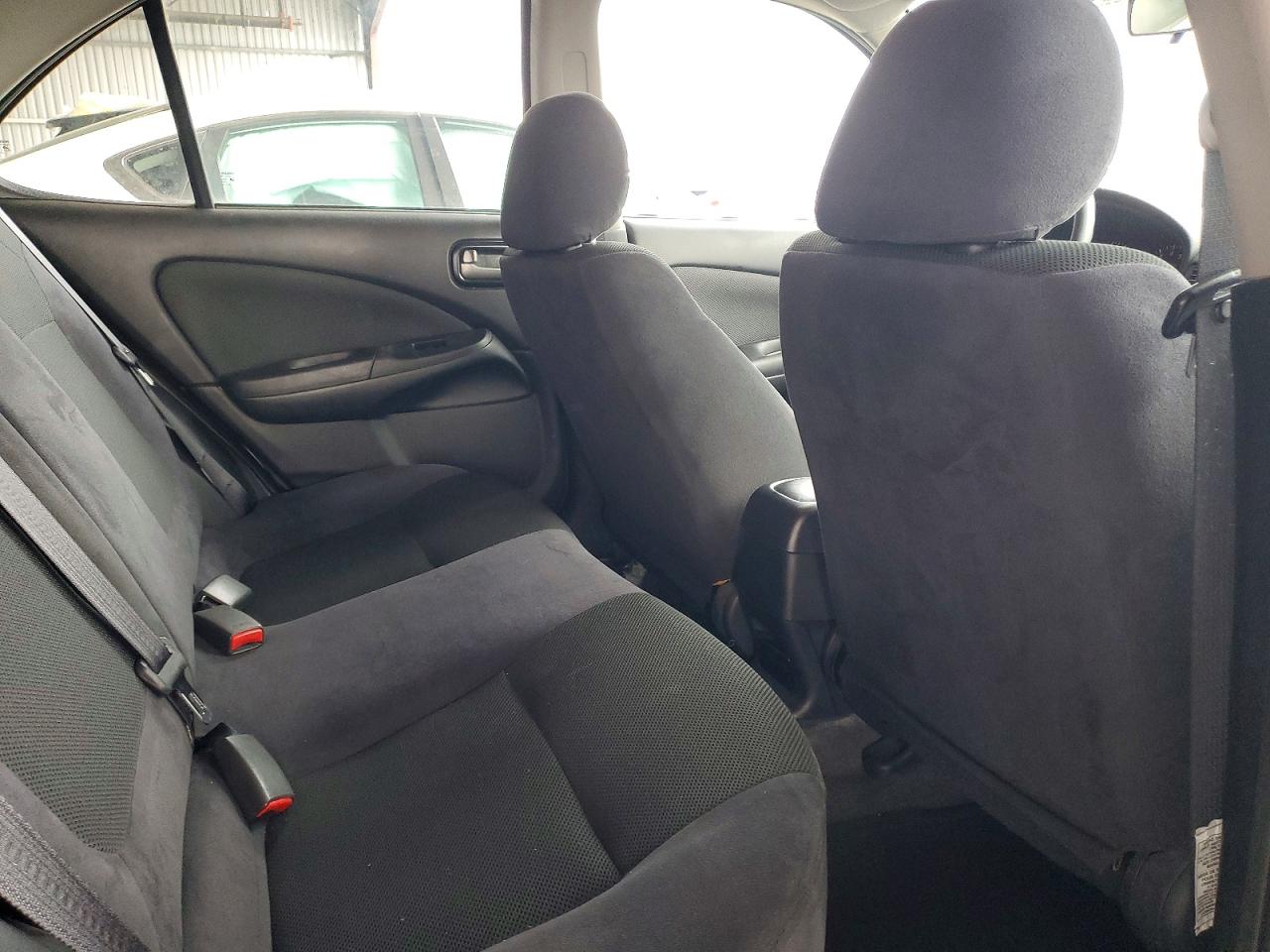 2006 Nissan Sentra 1.8 Серебряный vin: 3N1CB51D26L614620