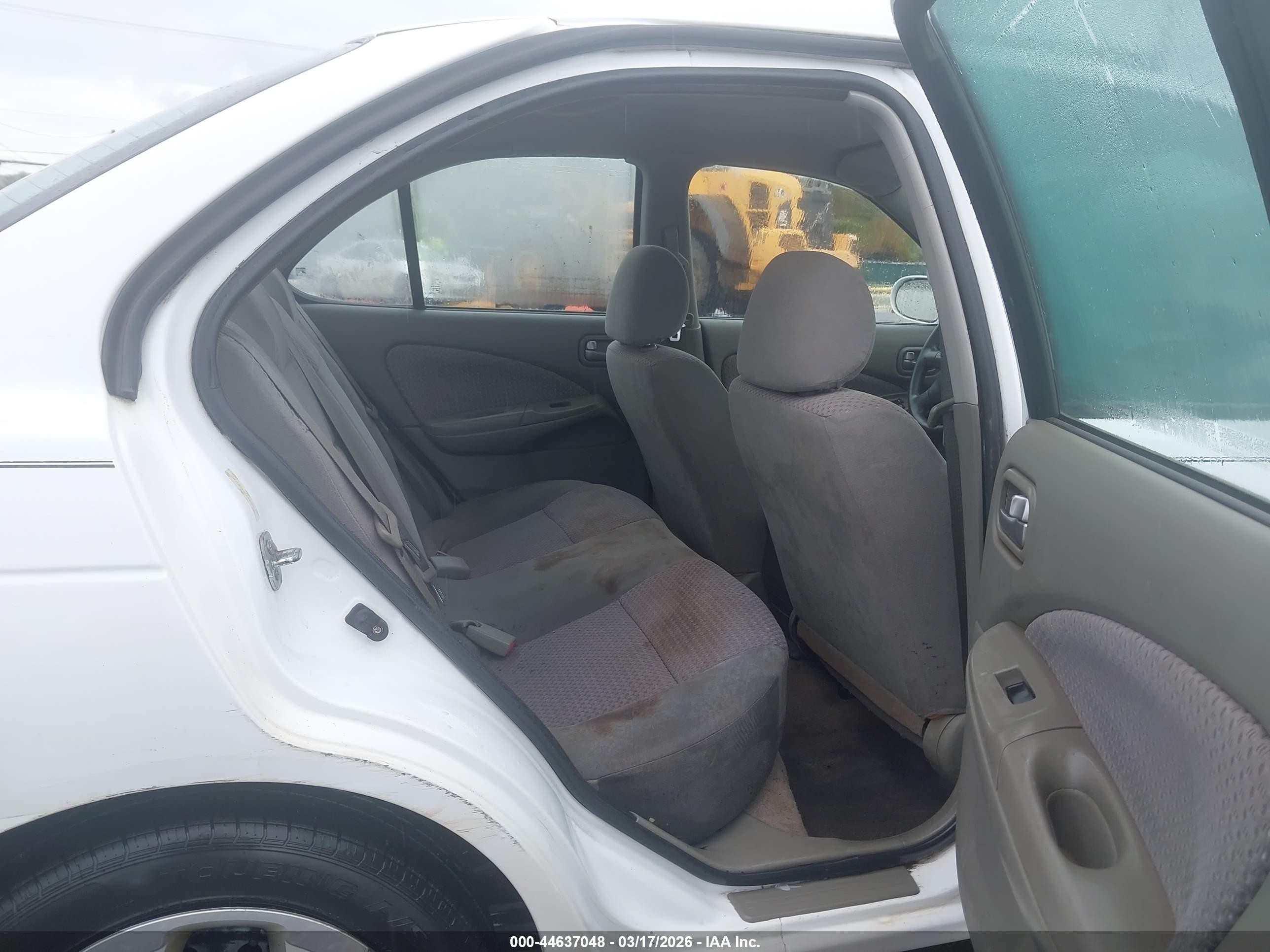 2006 Nissan Sentra 1.8s White vin: 3N1CB51D26L620210
