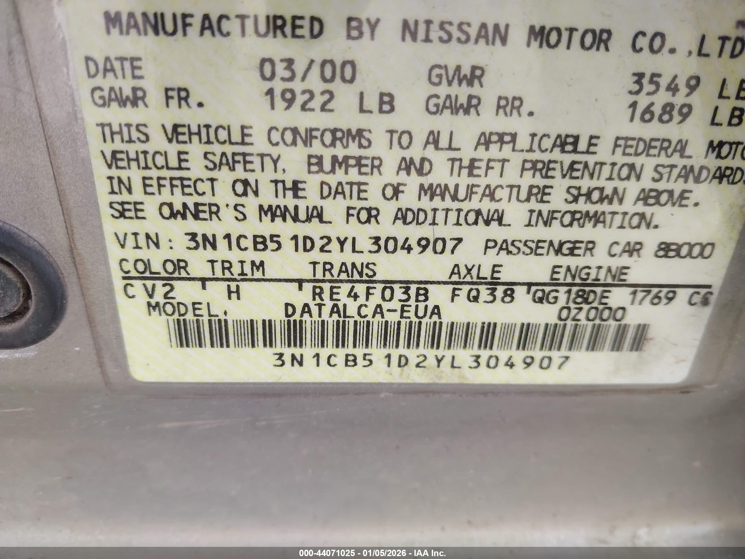 2000 Nissan Sentra Gxe/xe Gold vin: 3N1CB51D2YL304907