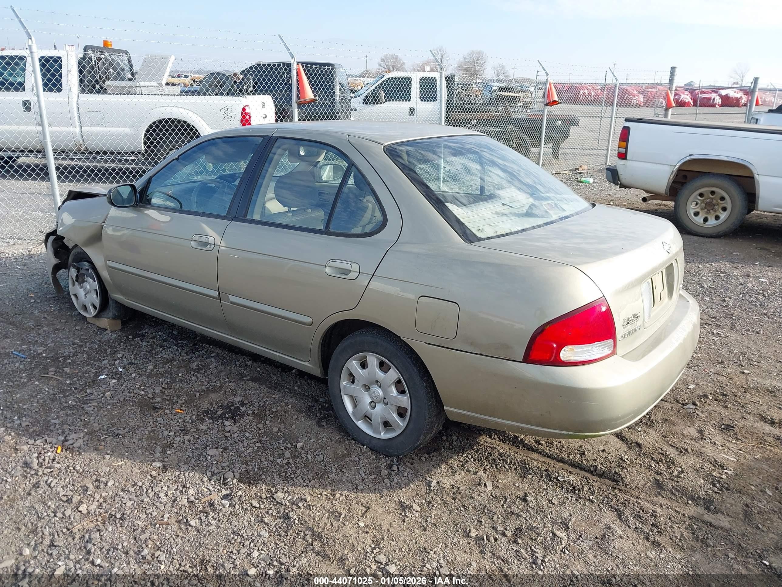 2000 Nissan Sentra Gxe/xe Gold vin: 3N1CB51D2YL304907