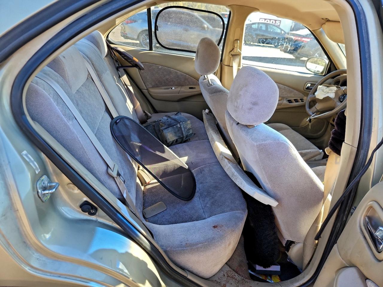 2000 Nissan Sentra Желто-коричневый vin: 3N1CB51D2YL308245